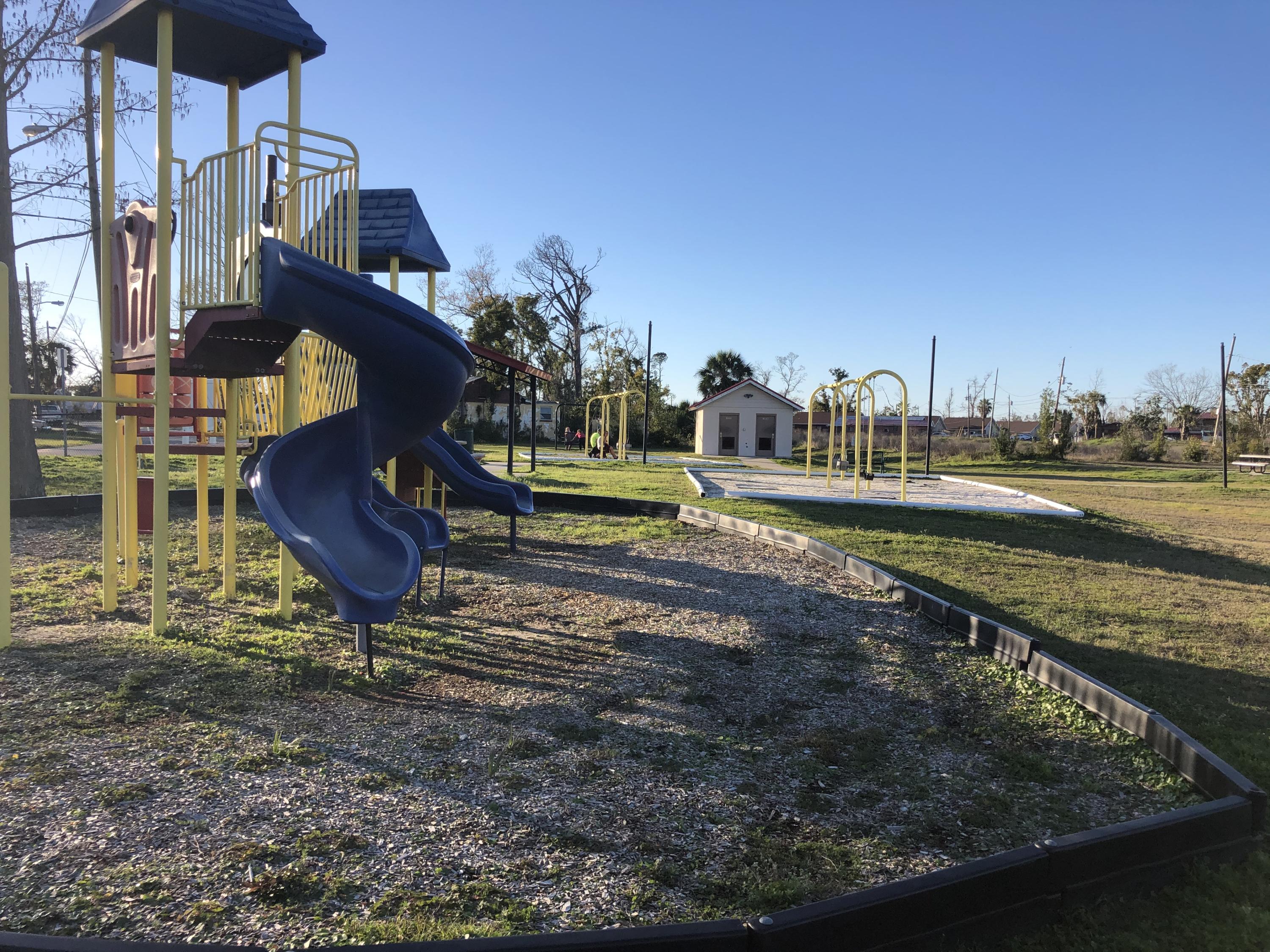 LINCOLN PARK 1ST ADD. LOTS 26, 27 BLK 2 ORB 3921 P 2090 MAP 105B2 - Land