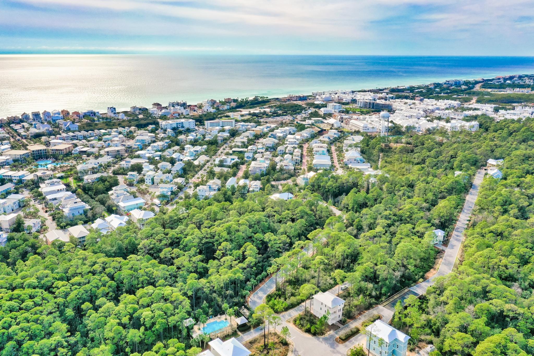 TREETOP VILLAGE - Residential