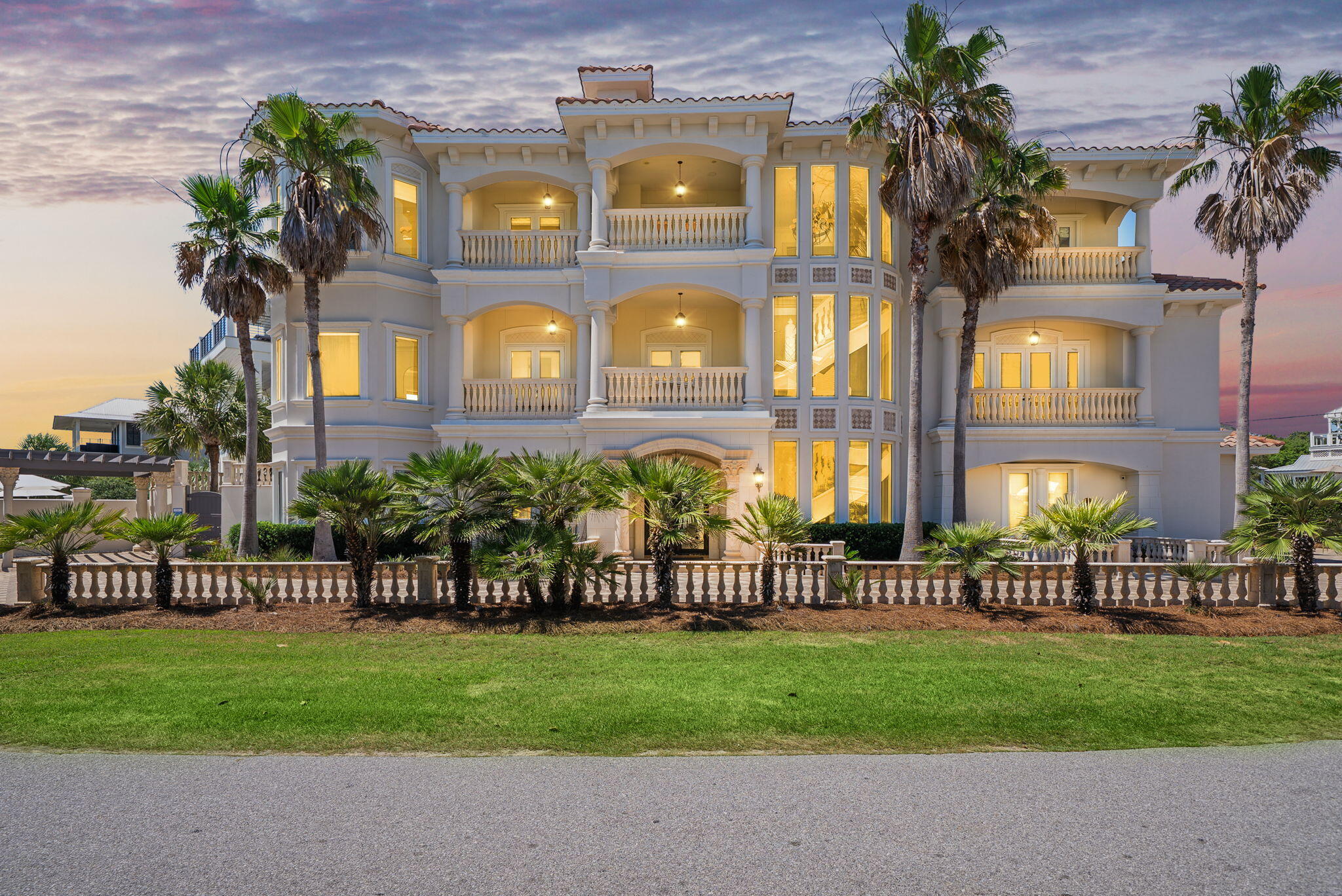 PELICAN POINTE AT CAMP CREEK - Residential