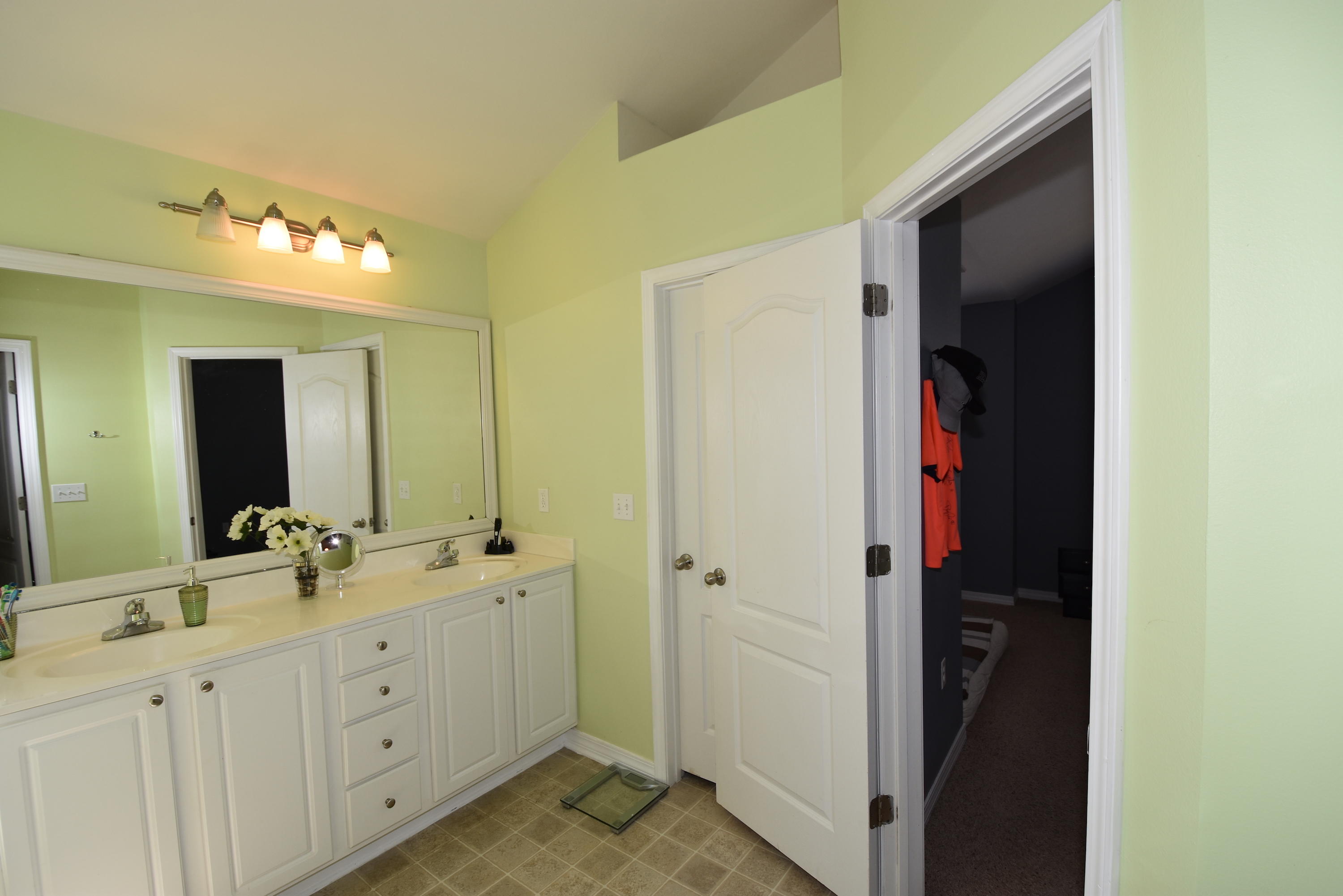 SANDY RIDGE ESTATES - Residential