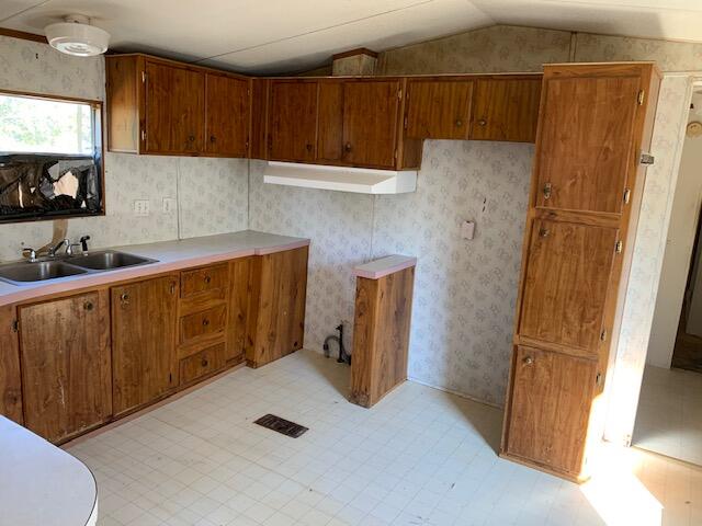 EAST BAY HEIGHTS - Residential