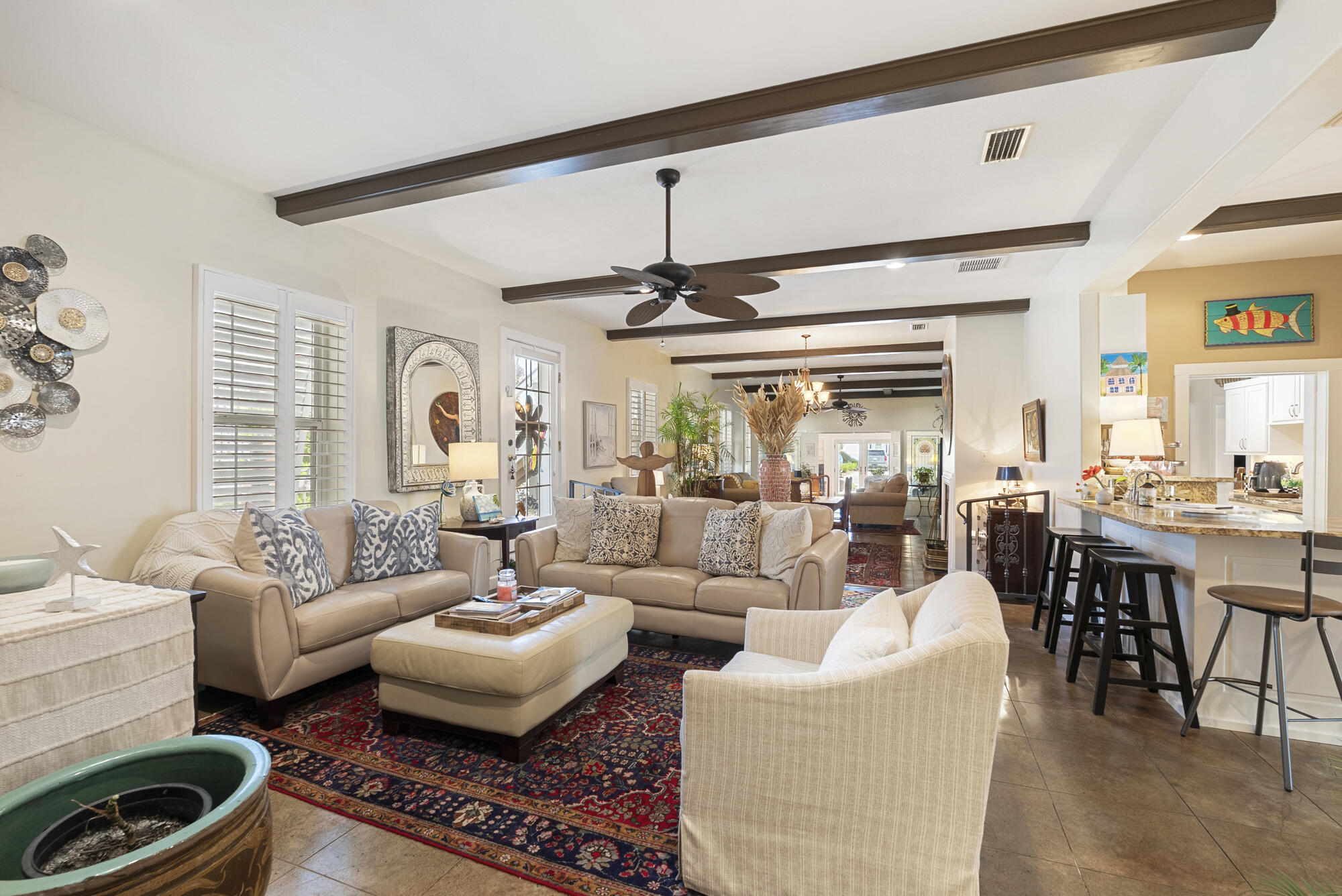 LAGUNA BEACH - Residential