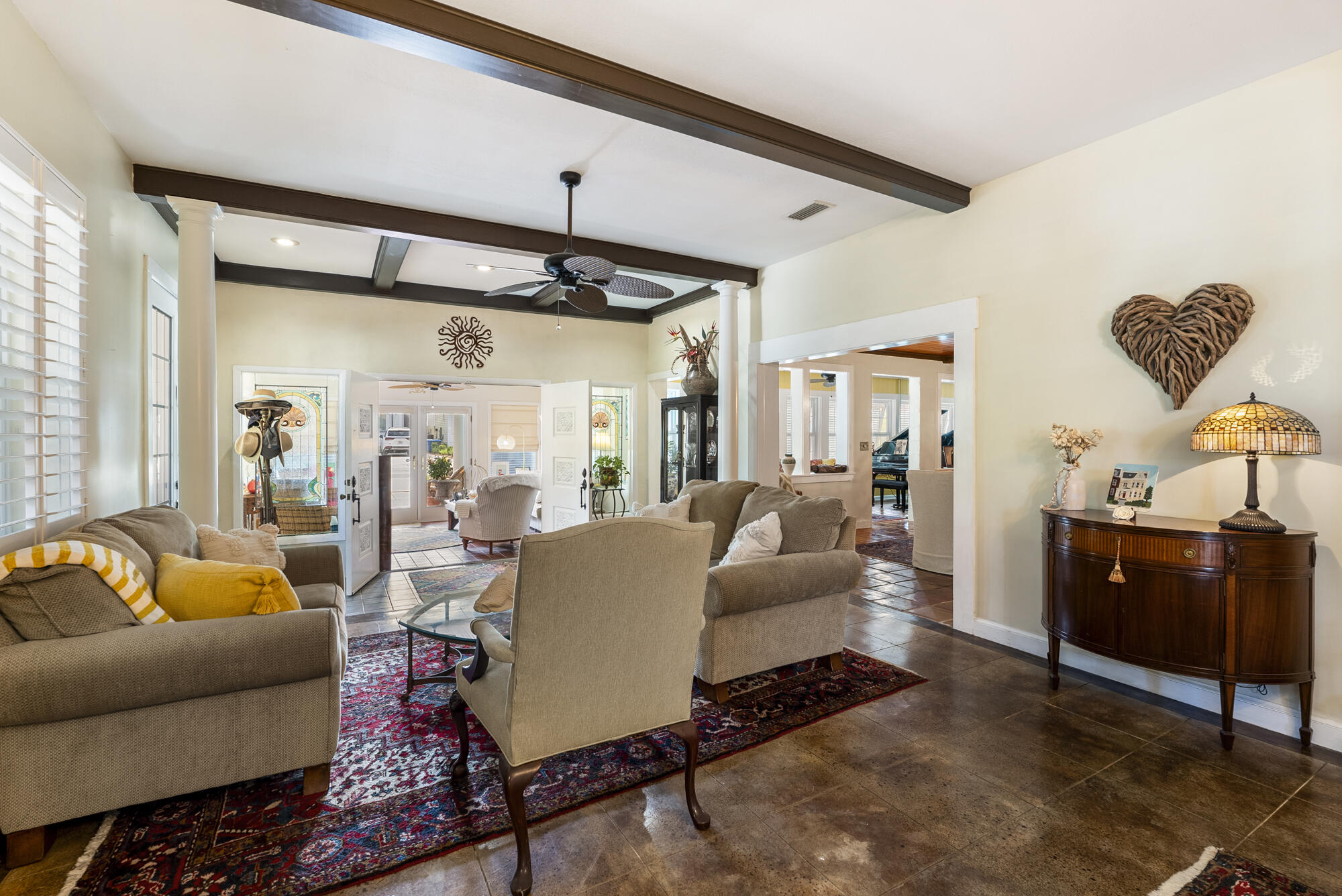 LAGUNA BEACH - Residential
