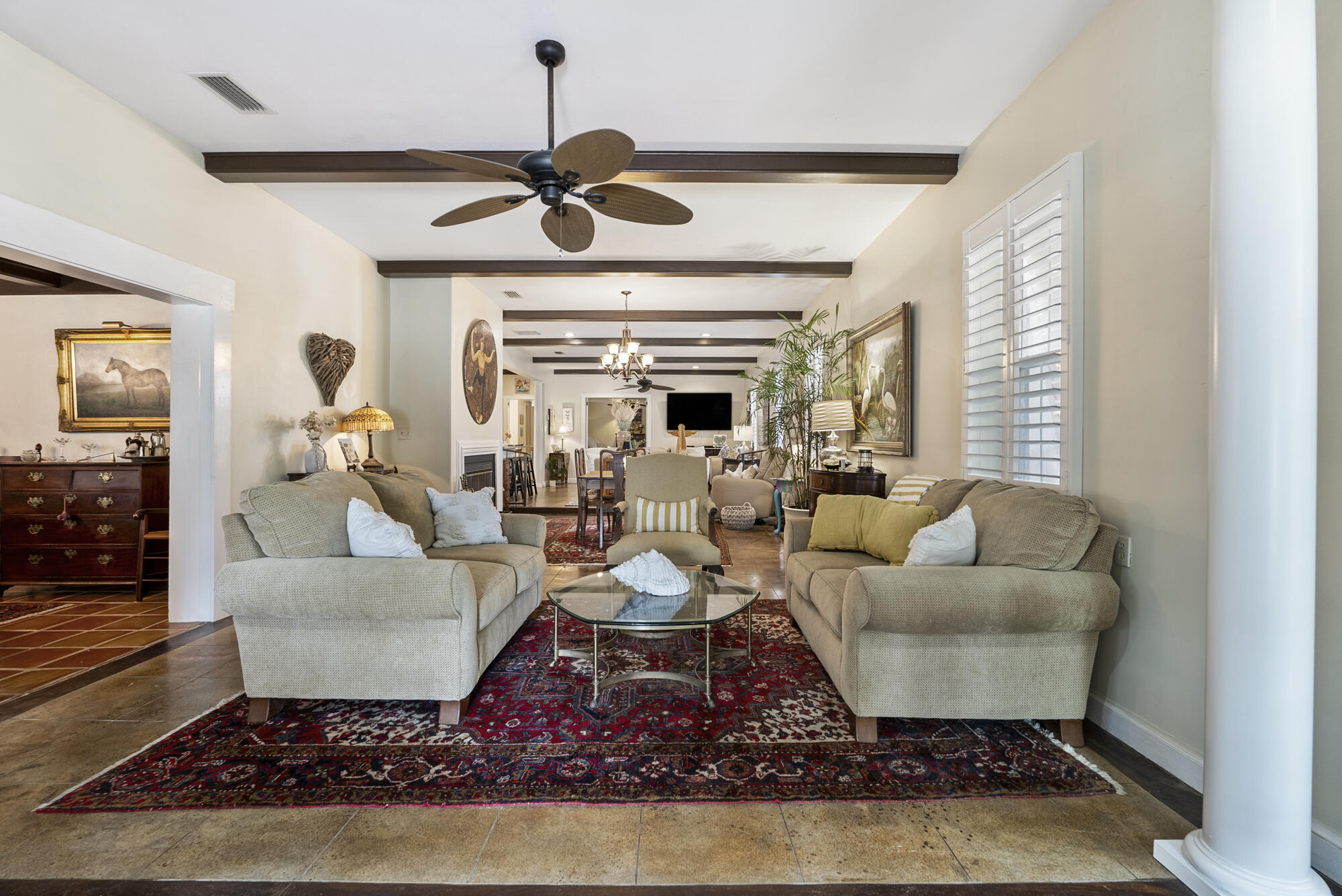 LAGUNA BEACH - Residential