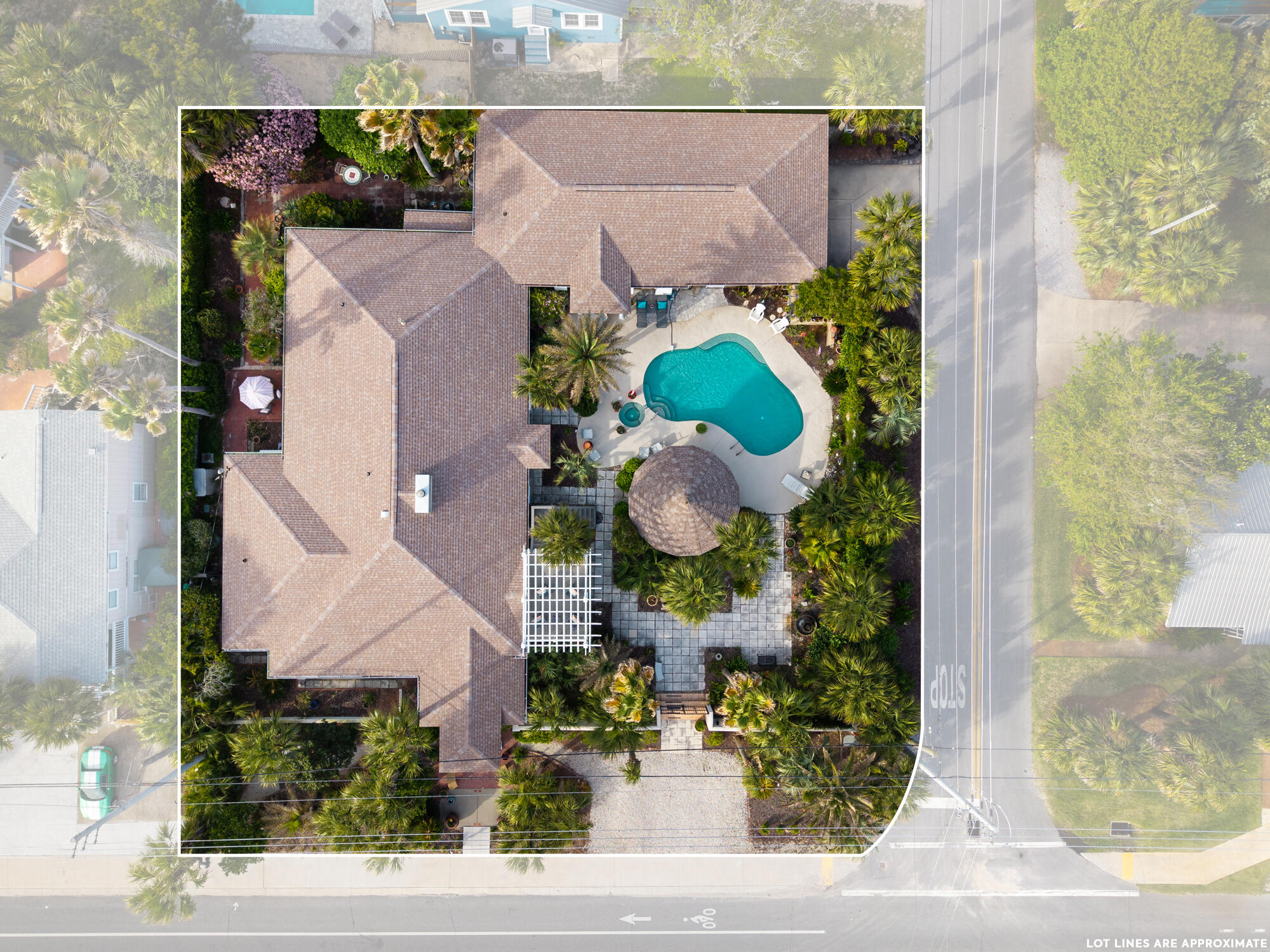 LAGUNA BEACH - Residential