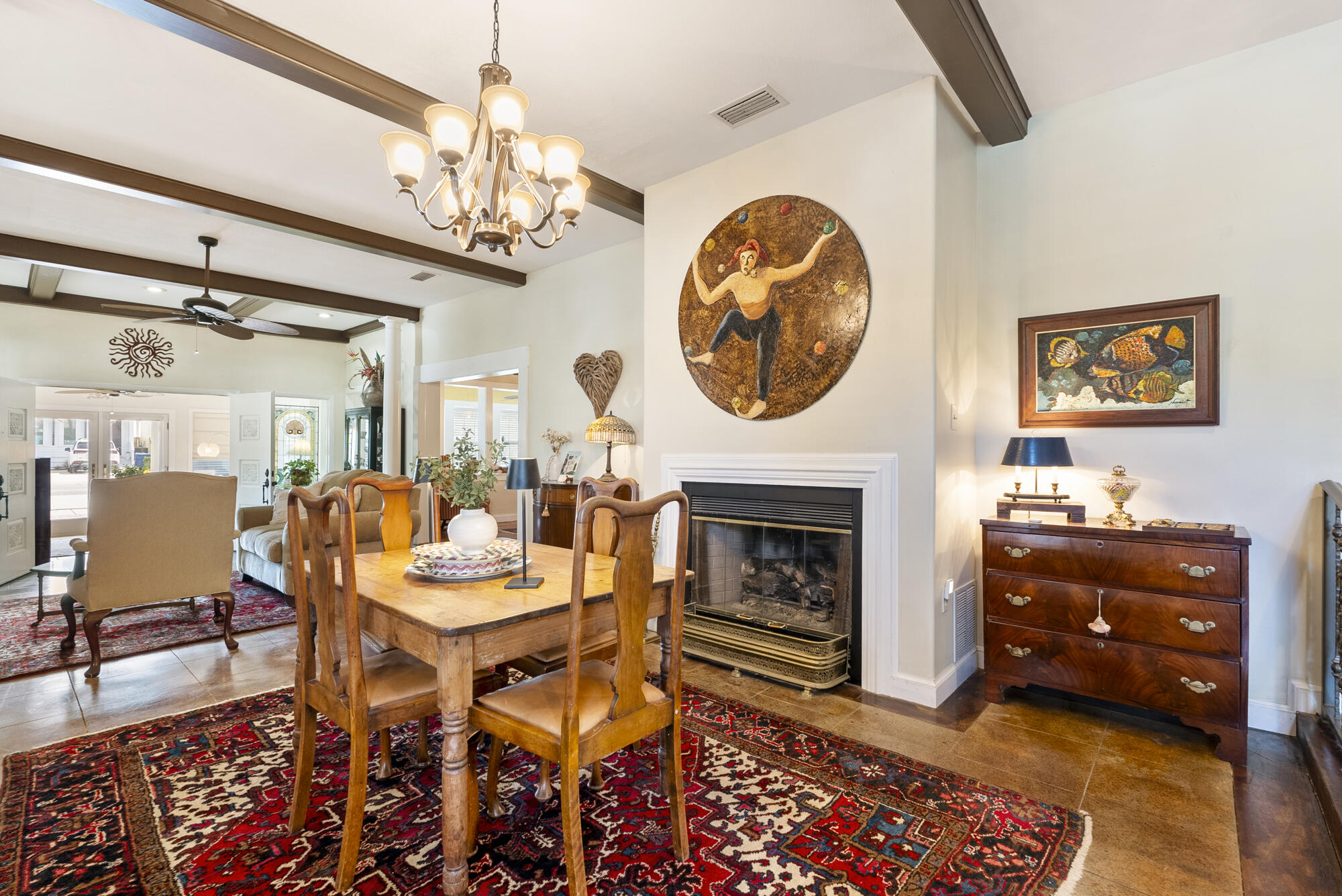 LAGUNA BEACH - Residential