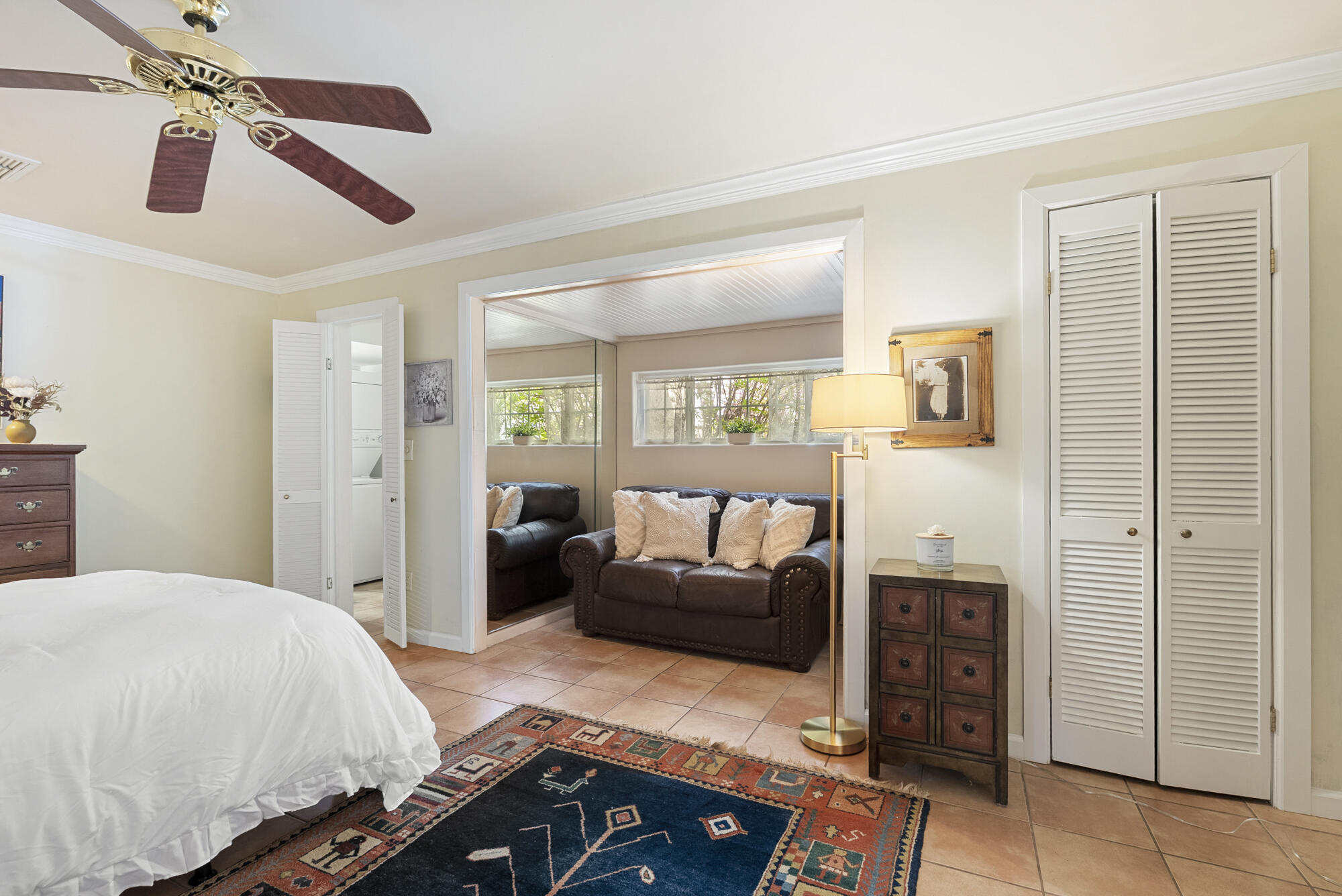 LAGUNA BEACH - Residential