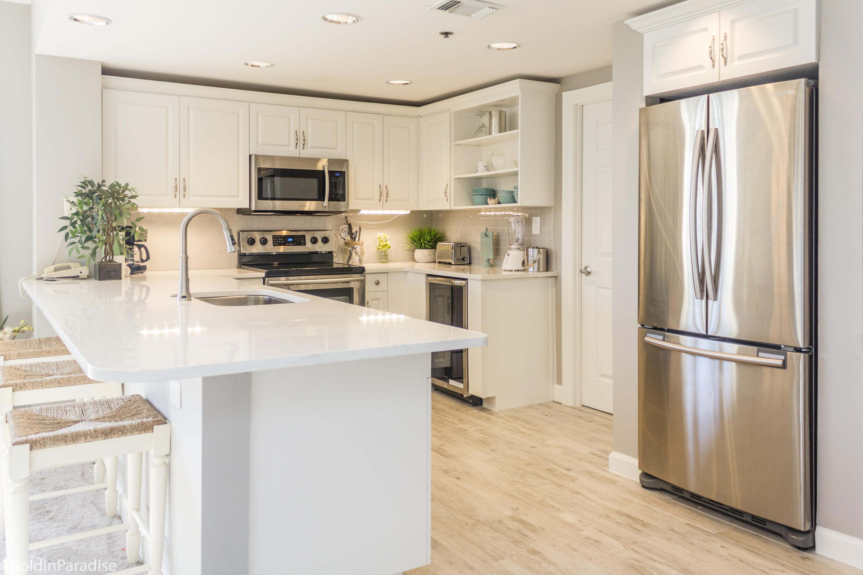 STERLING SHORES - Residential