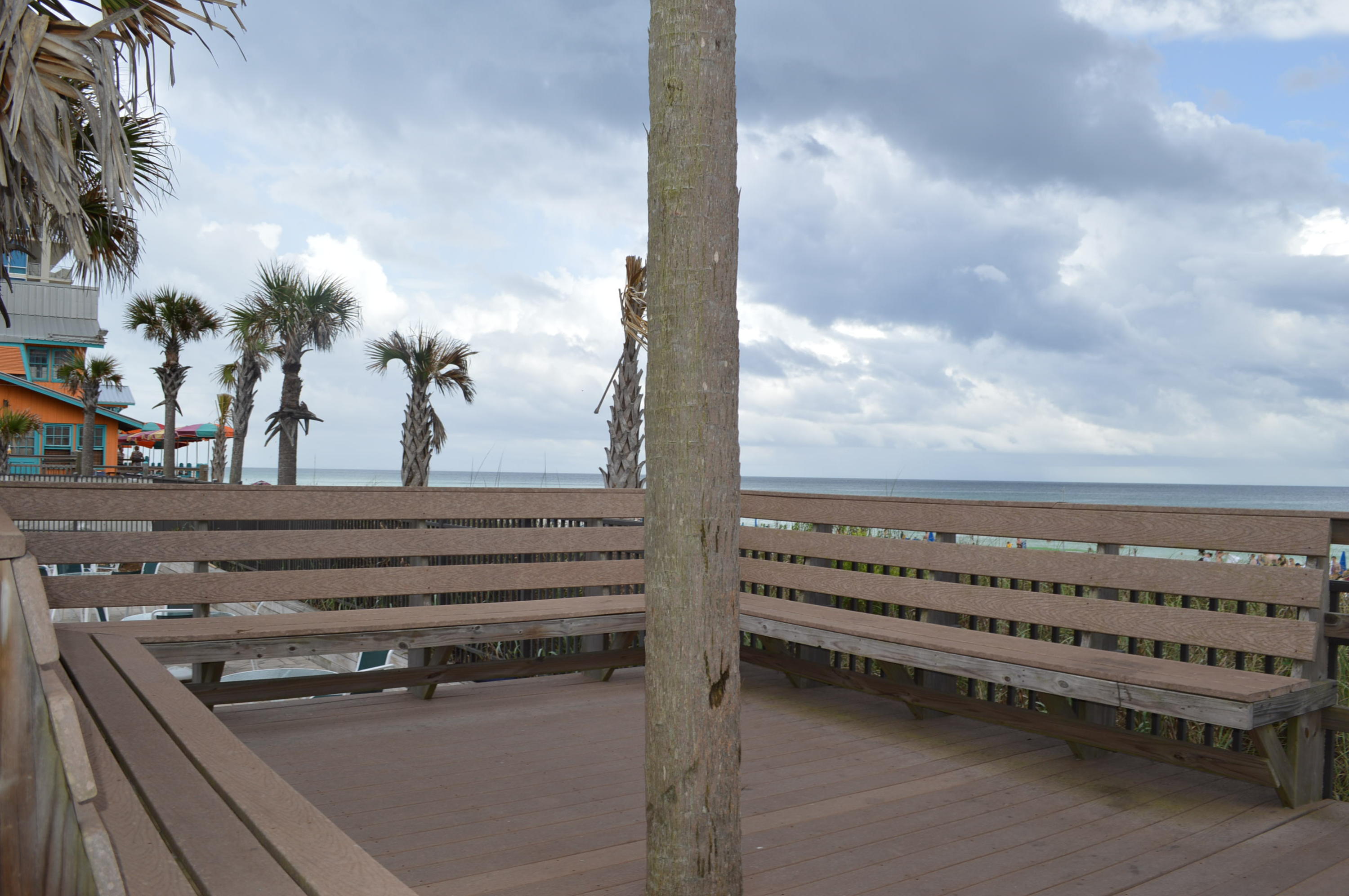 STERLING SHORES - Residential