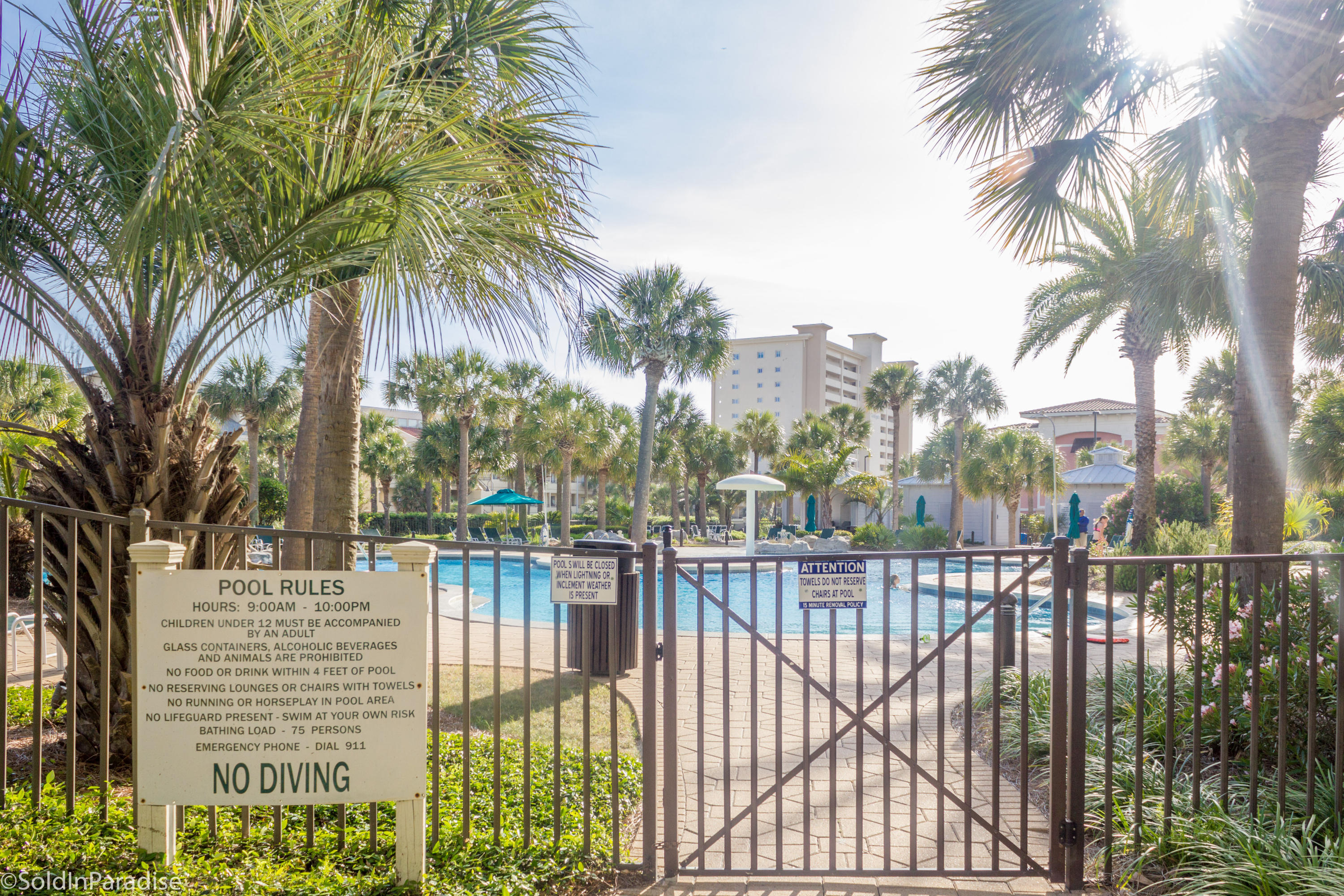 STERLING SHORES - Residential