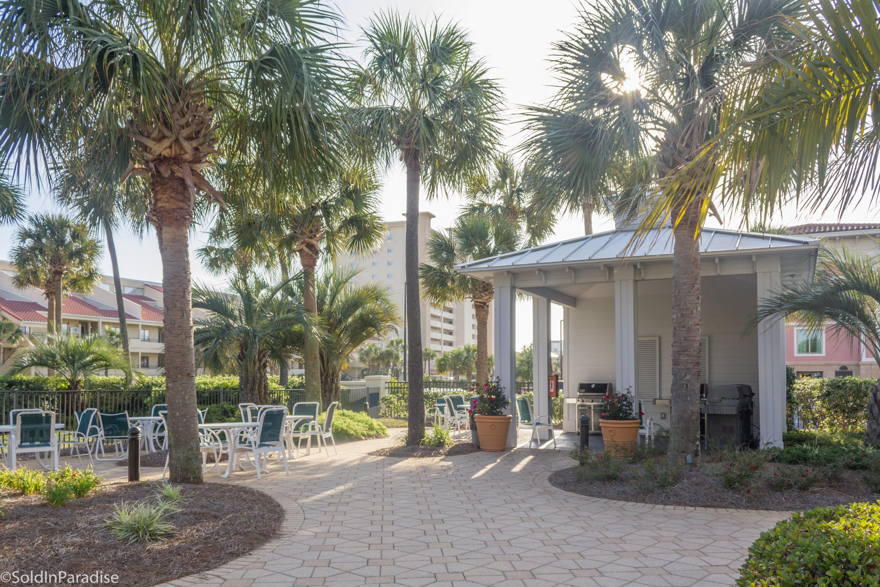 STERLING SHORES - Residential