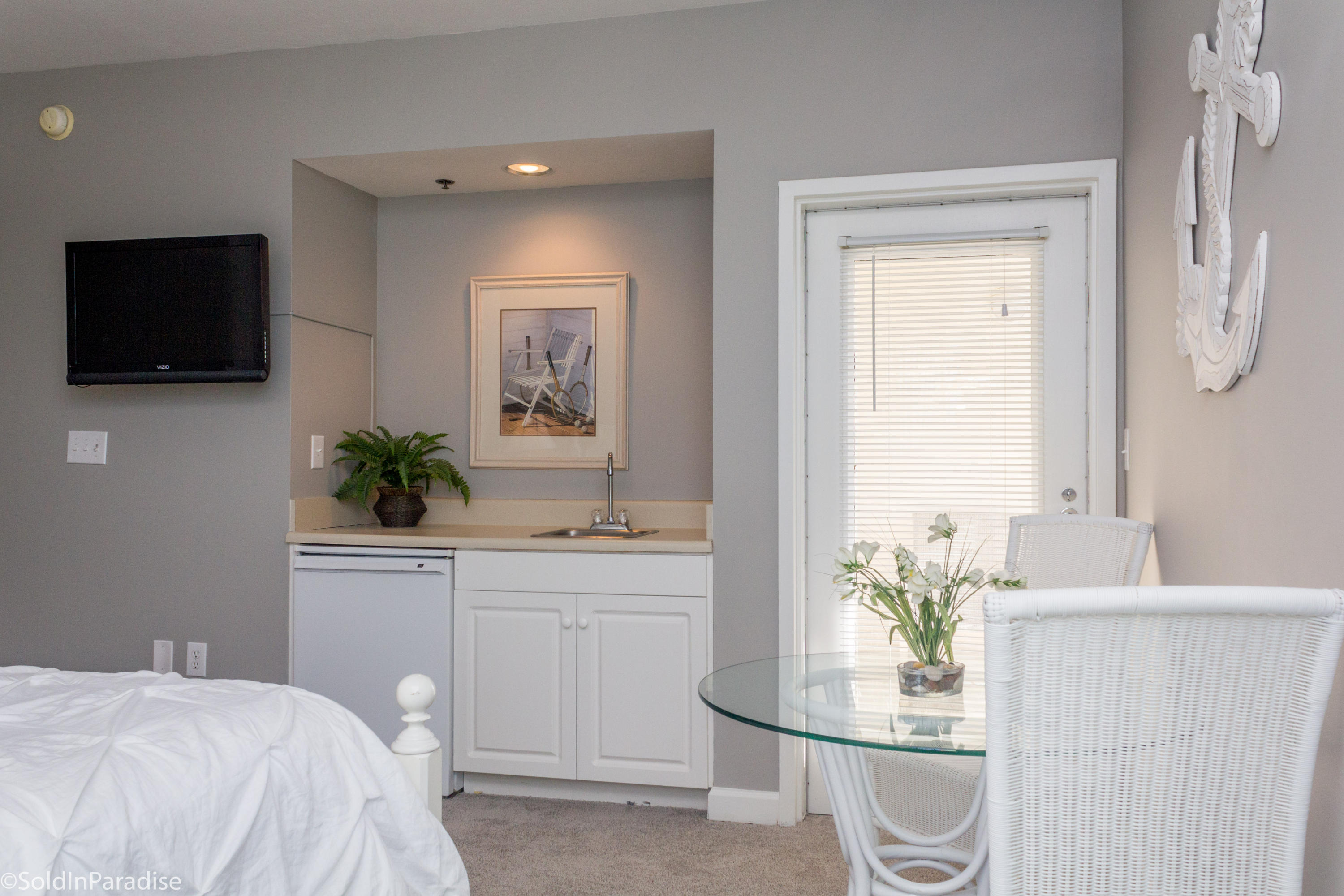 STERLING SHORES - Residential