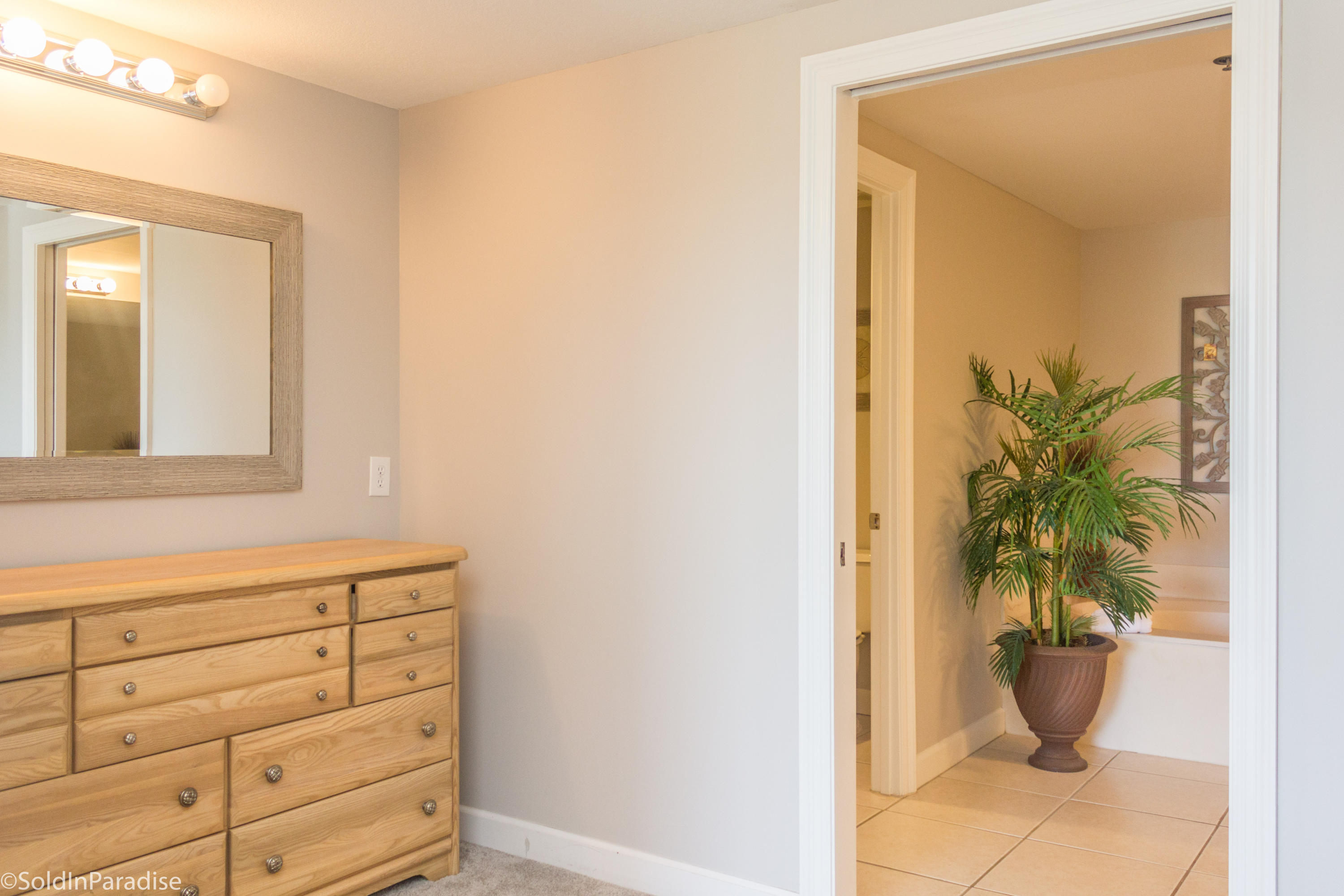 STERLING SHORES - Residential