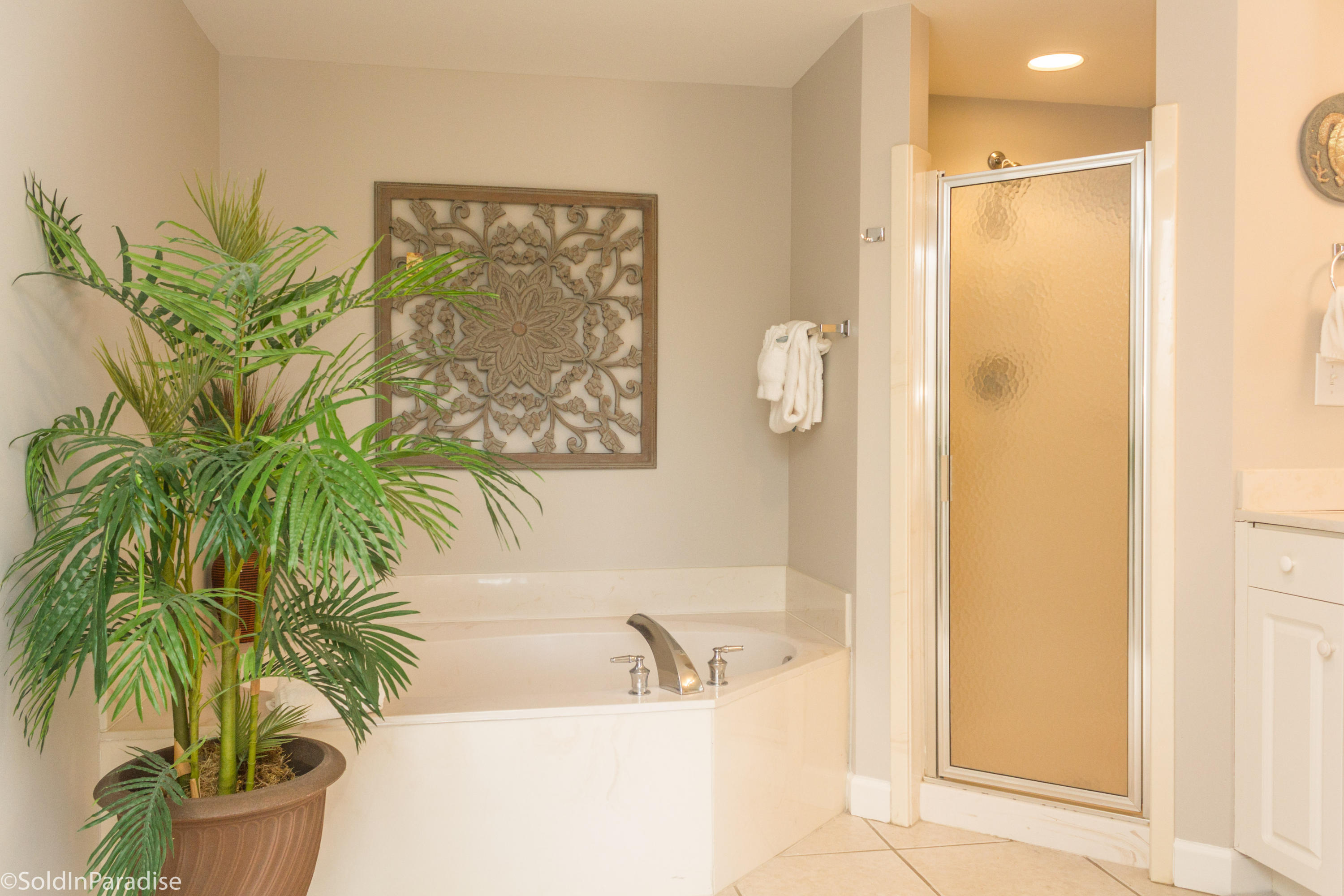 STERLING SHORES - Residential