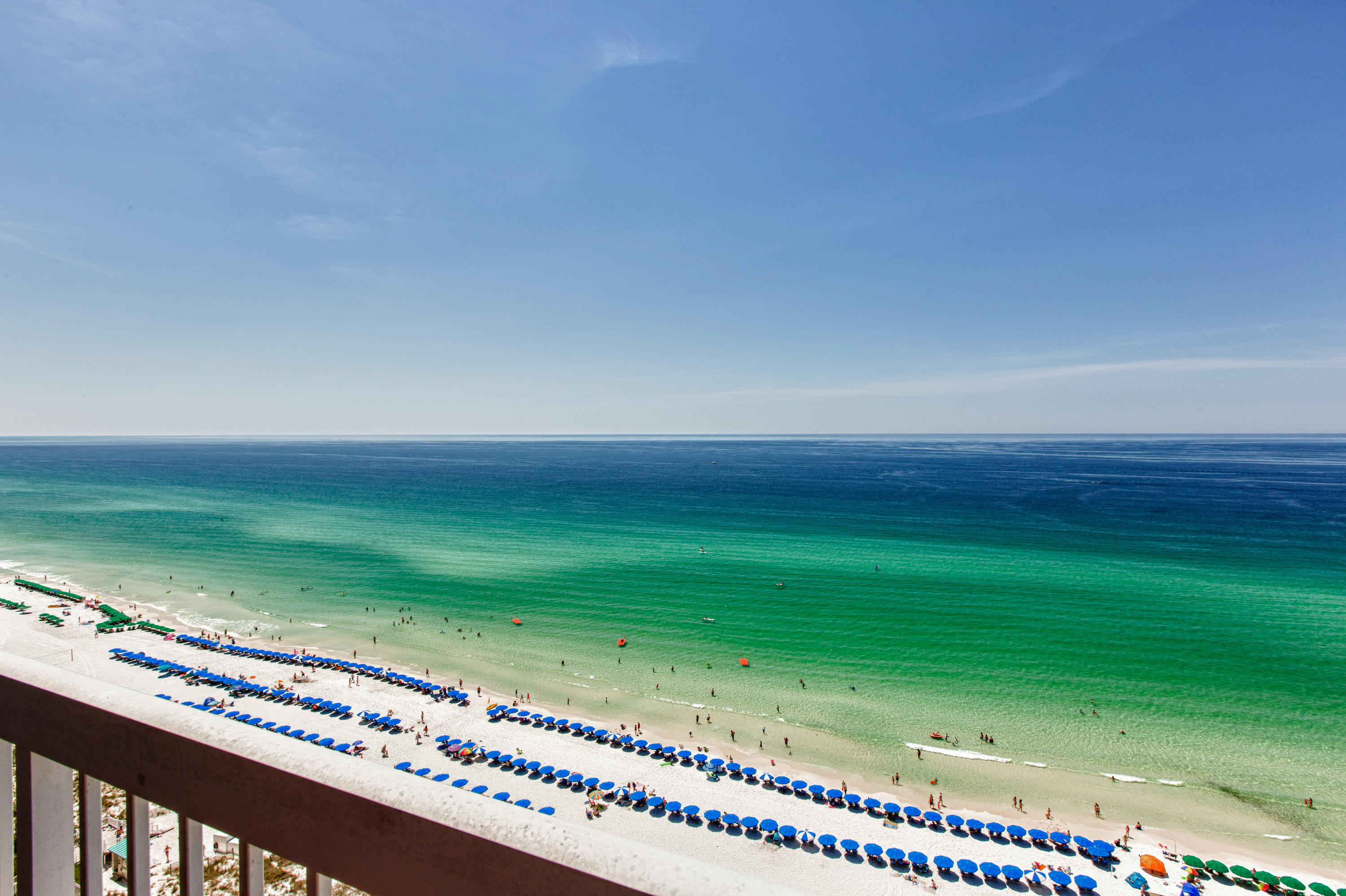 SILVER BEACH TOWERS - Residential