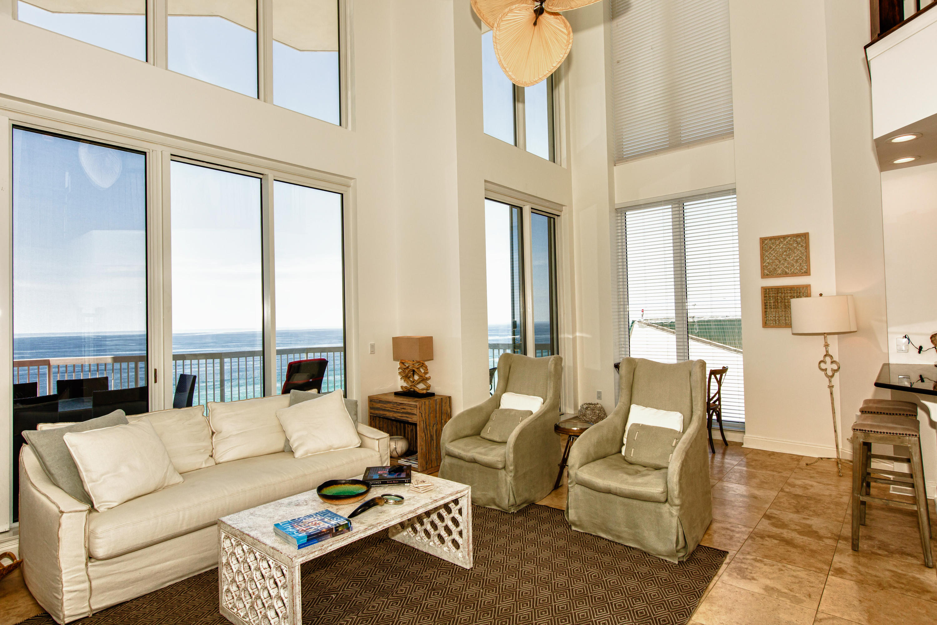 SILVER BEACH TOWERS - Residential