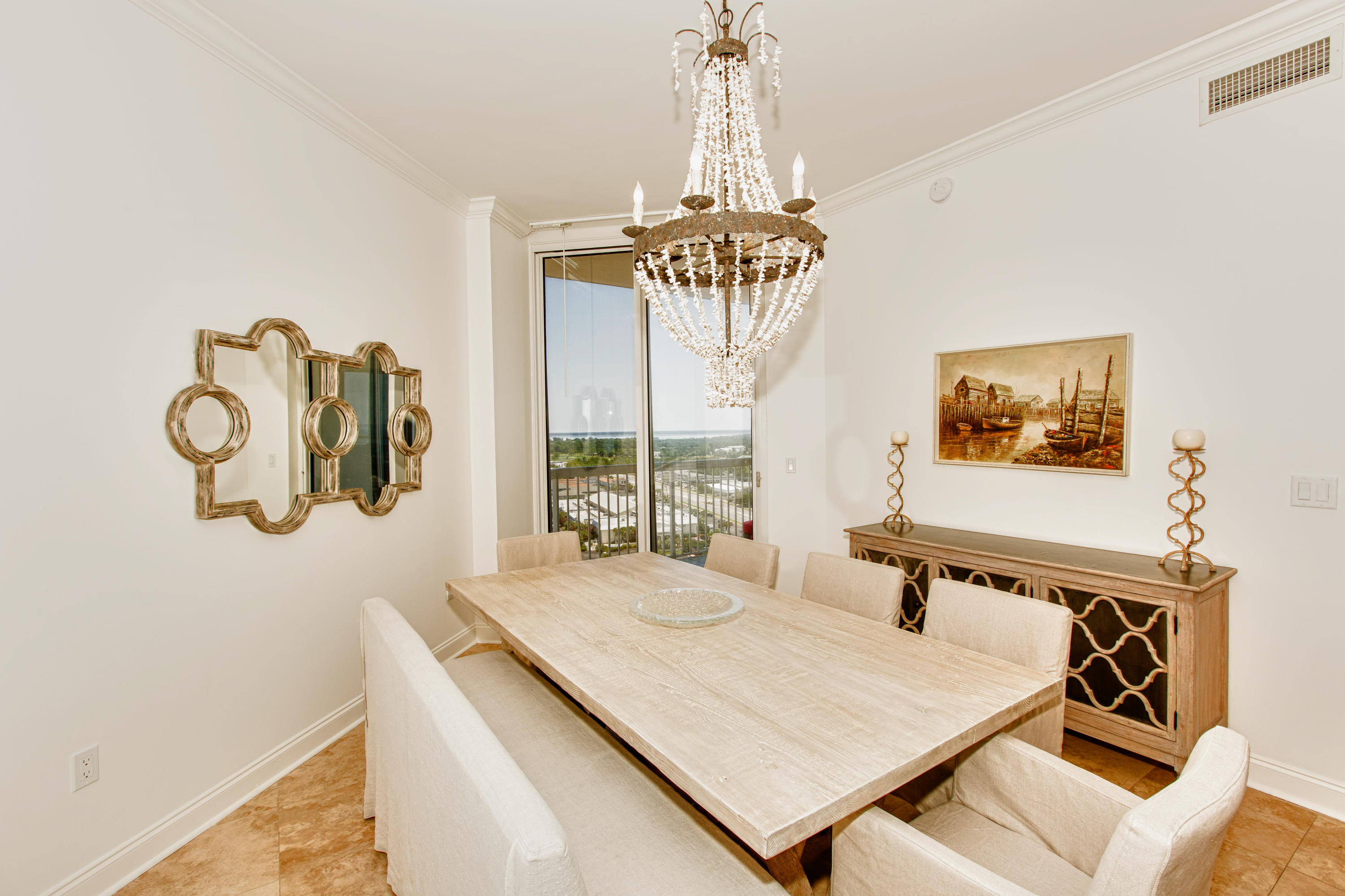 SILVER BEACH TOWERS - Residential