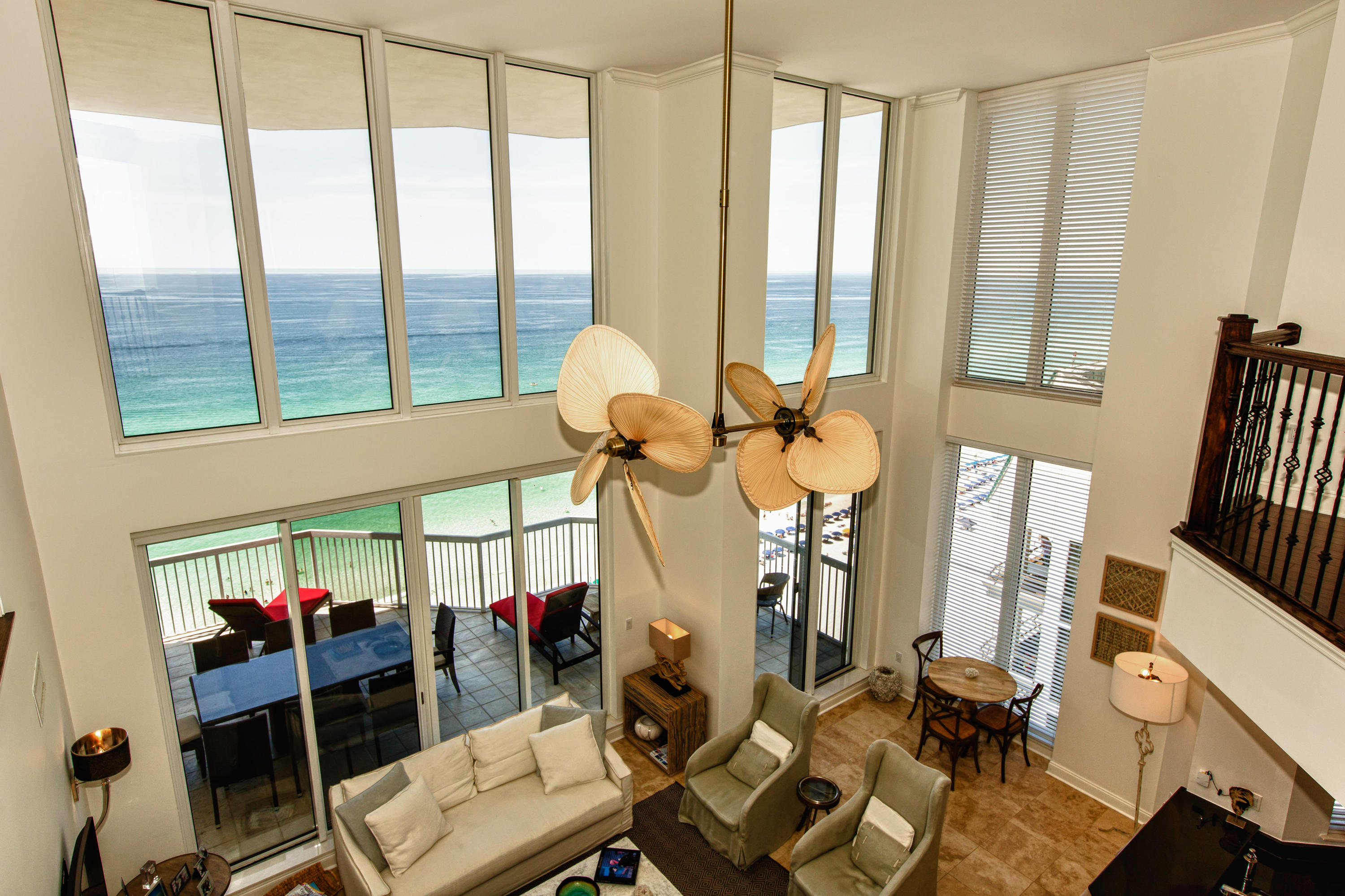 SILVER BEACH TOWERS - Residential