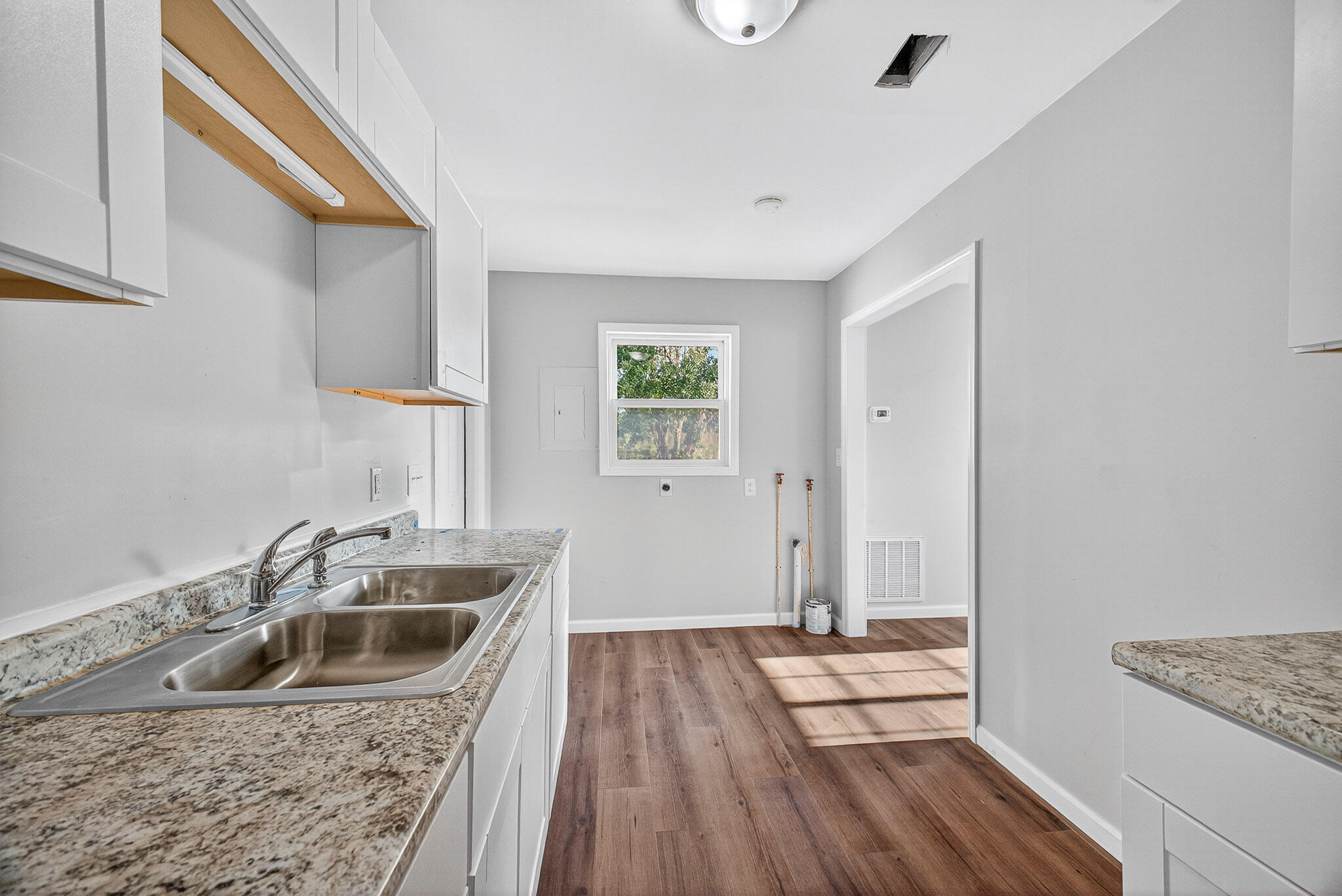 NONESUCH WAY - Residential