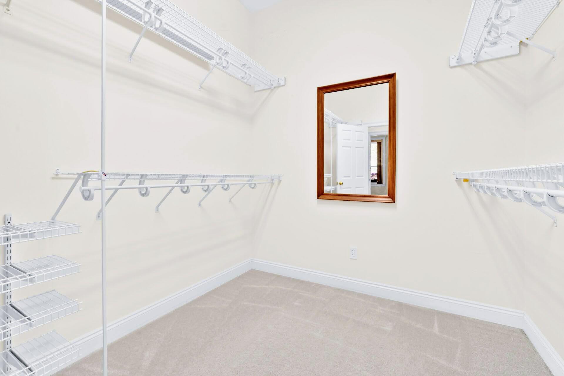 ROCKY BAYOU COUNTRY CLUB ESTATES 1, LAKE WAY VILLAS II - Residential