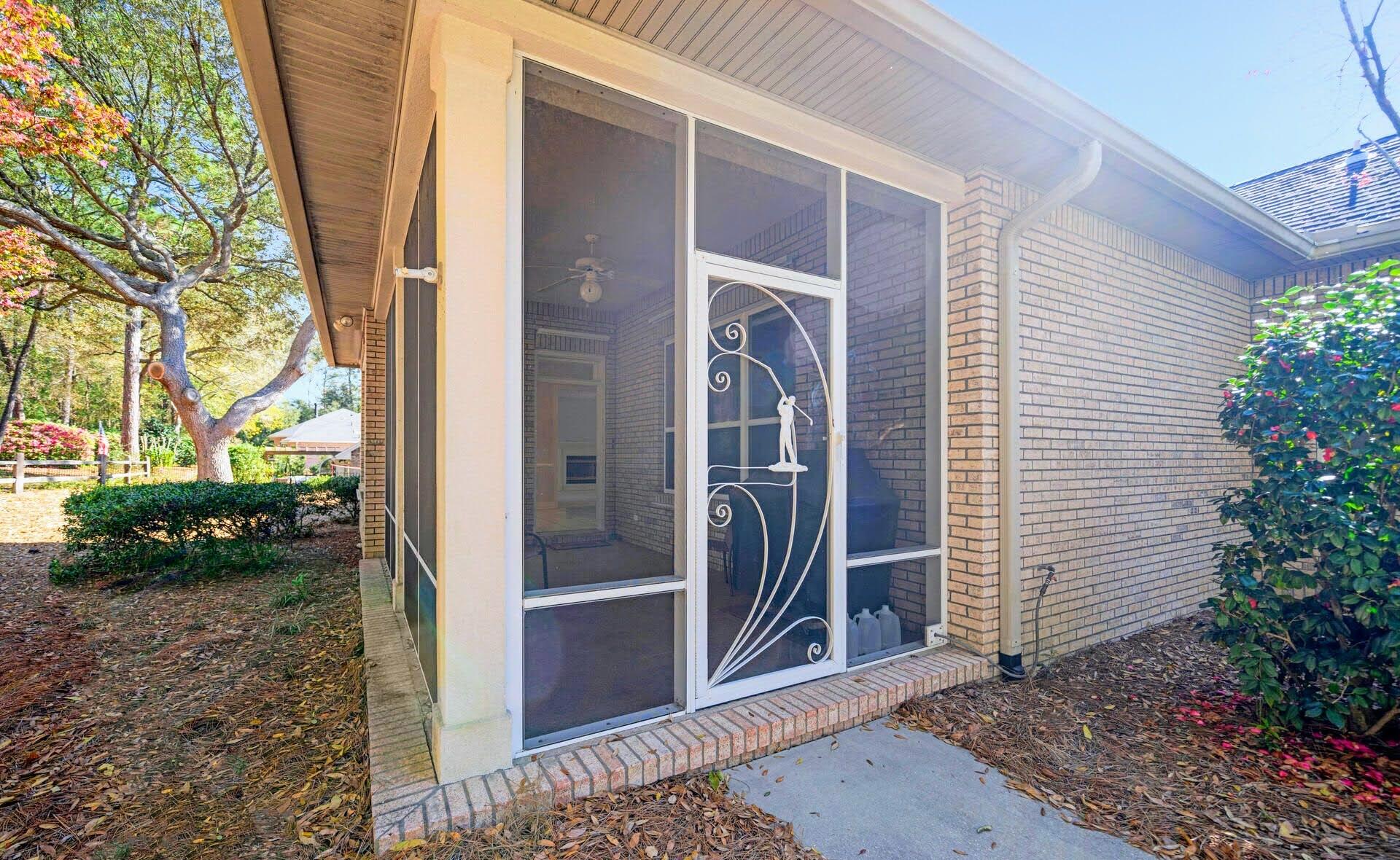 ROCKY BAYOU COUNTRY CLUB ESTATES 1, LAKE WAY VILLAS II - Residential