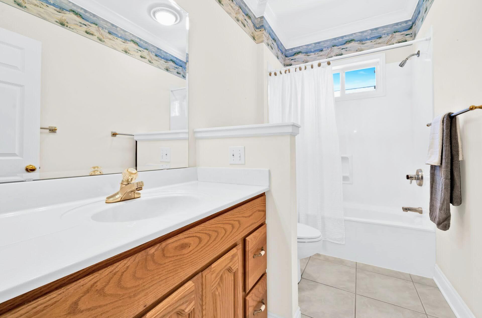 ROCKY BAYOU COUNTRY CLUB ESTATES 1, LAKE WAY VILLAS II - Residential