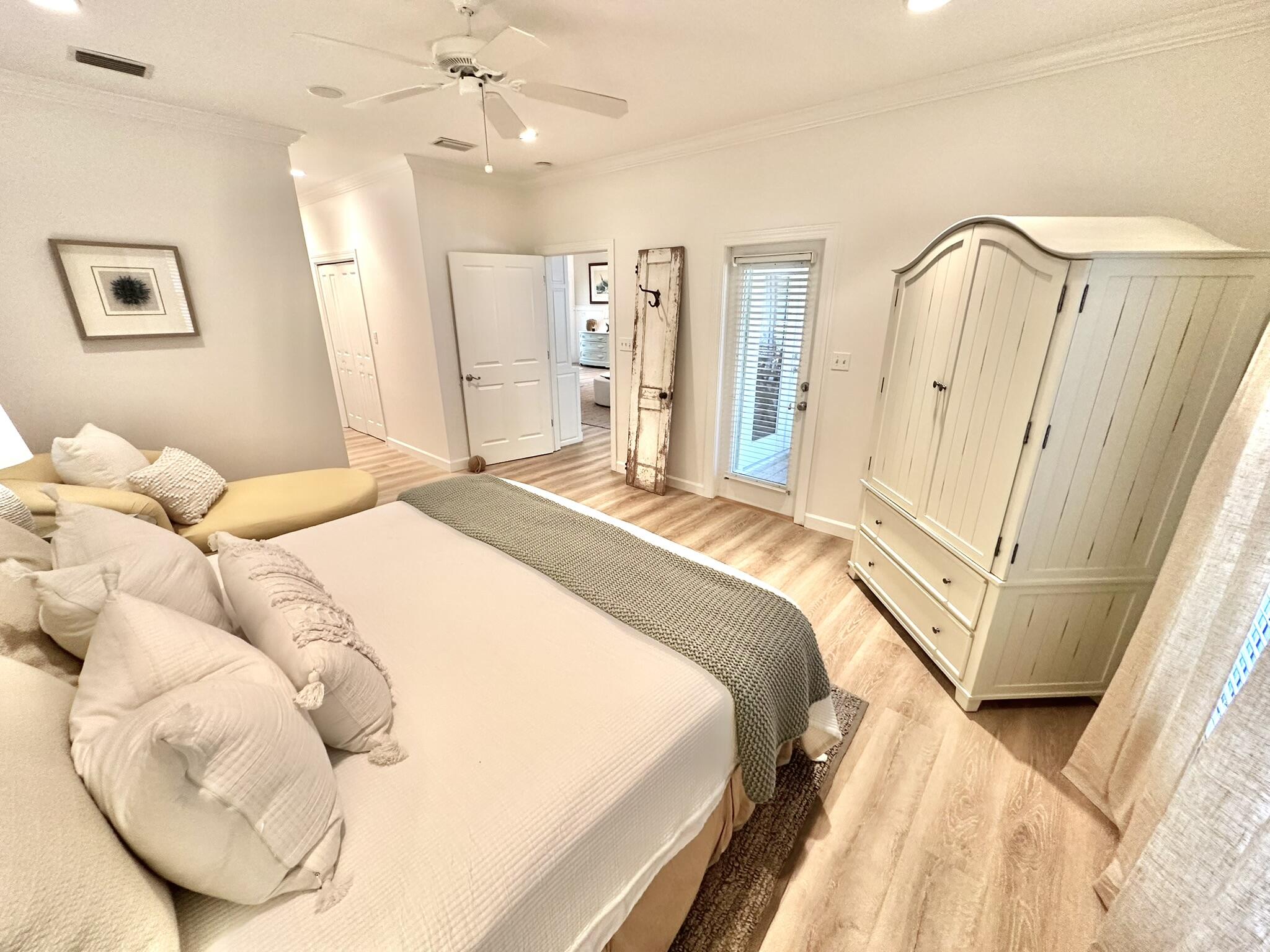 PRESTWICK PLACE - Residential