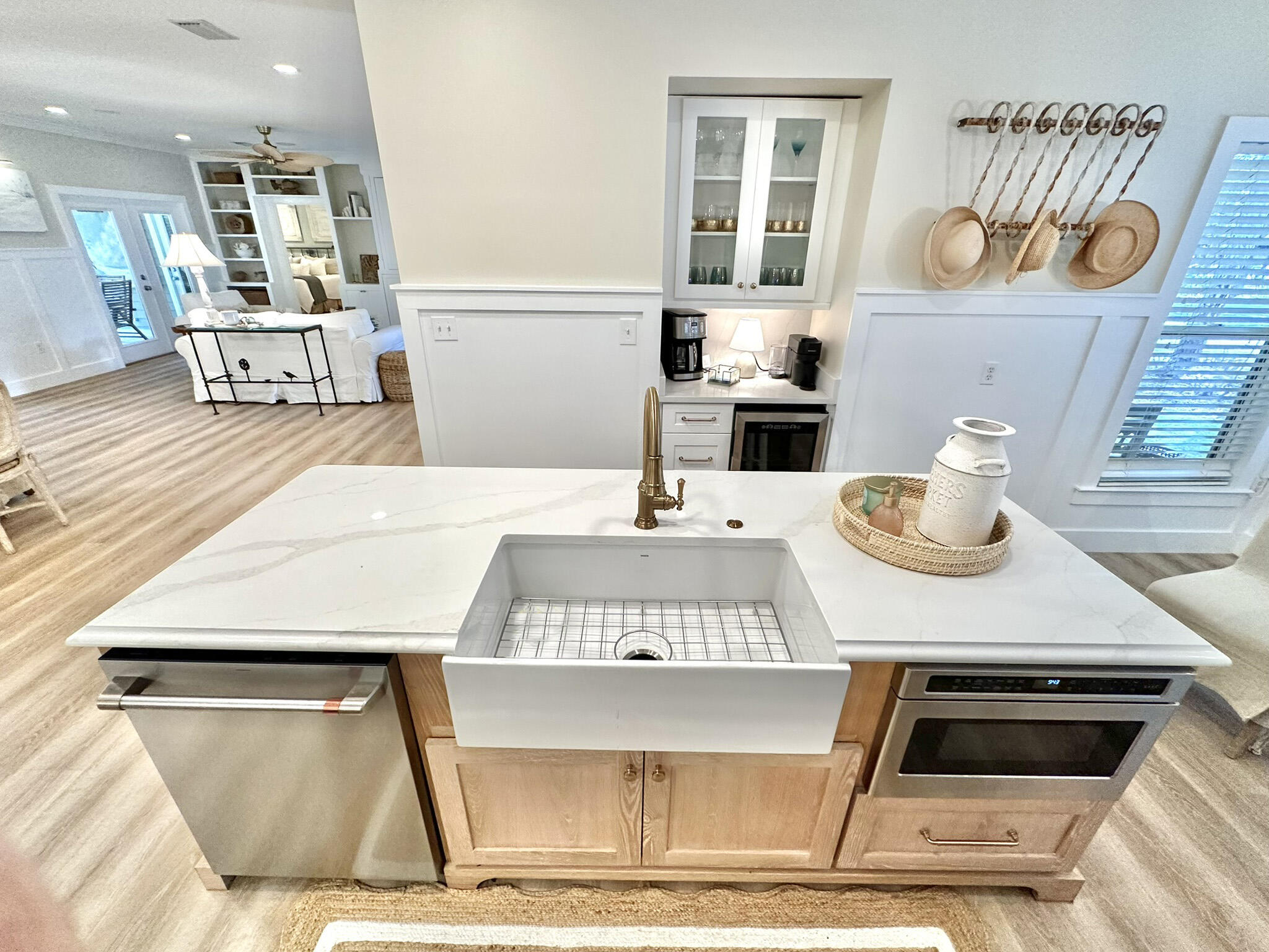 PRESTWICK PLACE - Residential
