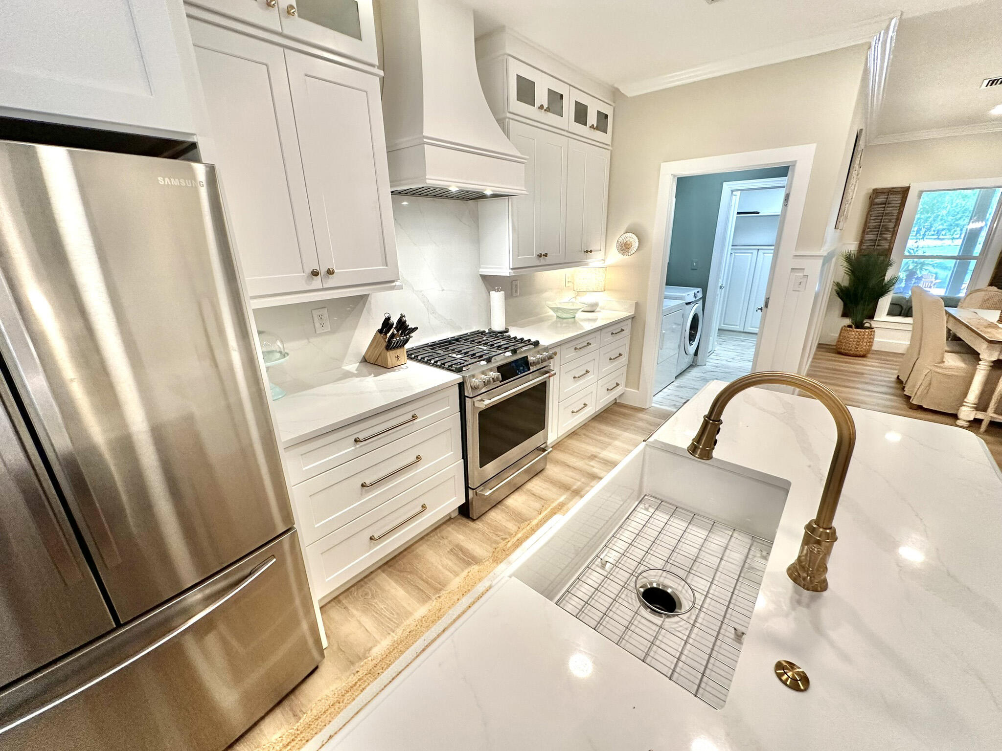 PRESTWICK PLACE - Residential