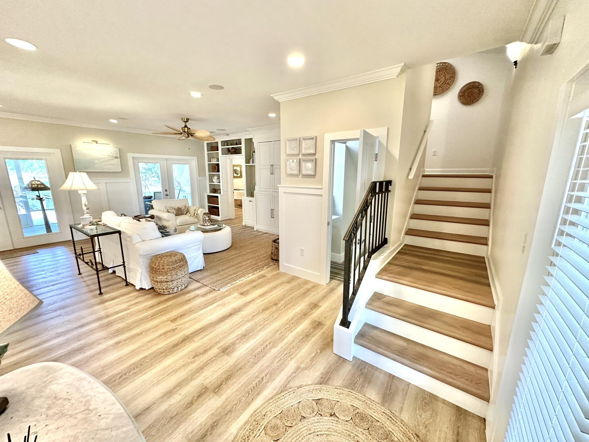 PRESTWICK PLACE - Residential