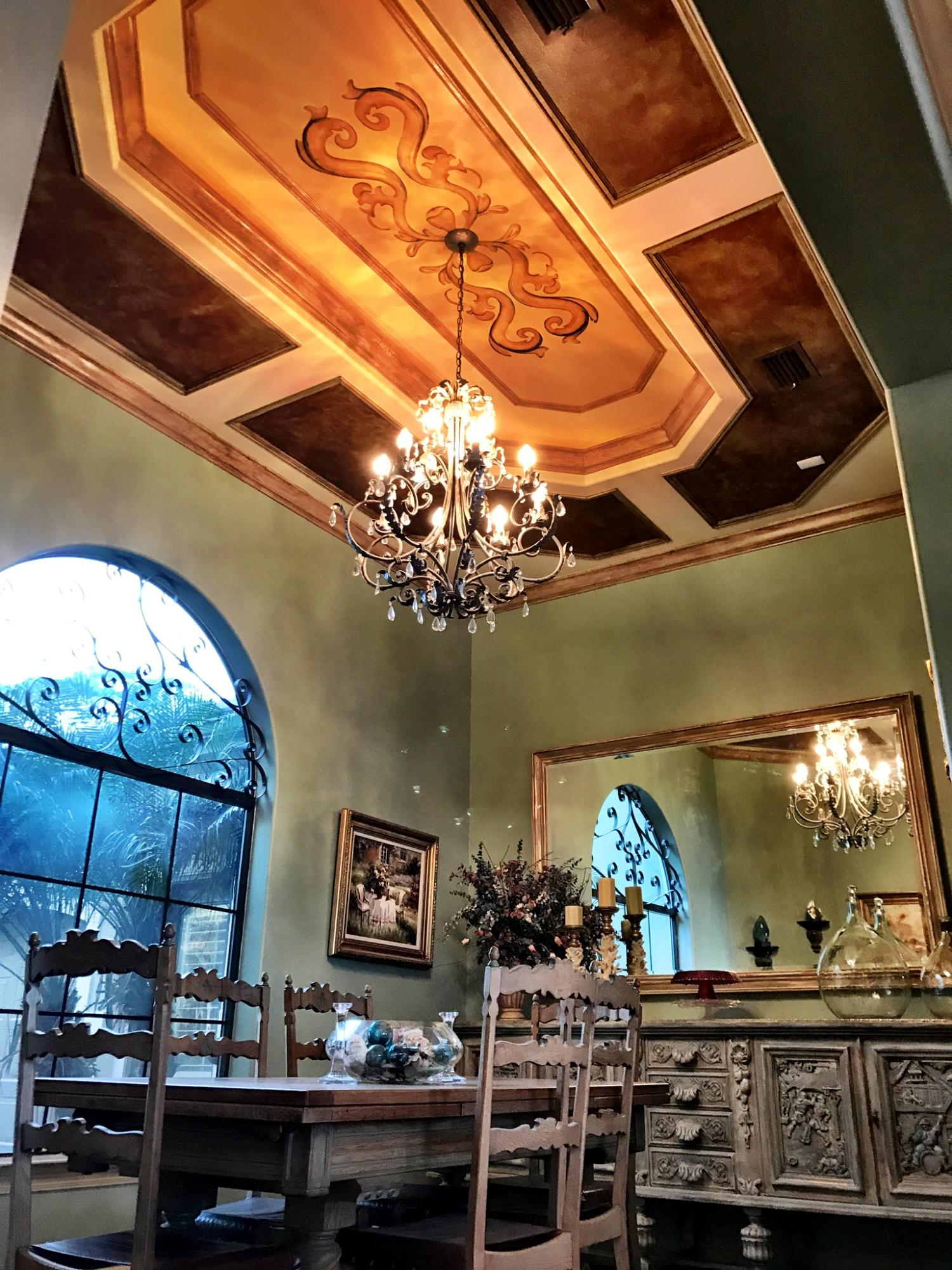 WHISPERING OAKS - Residential