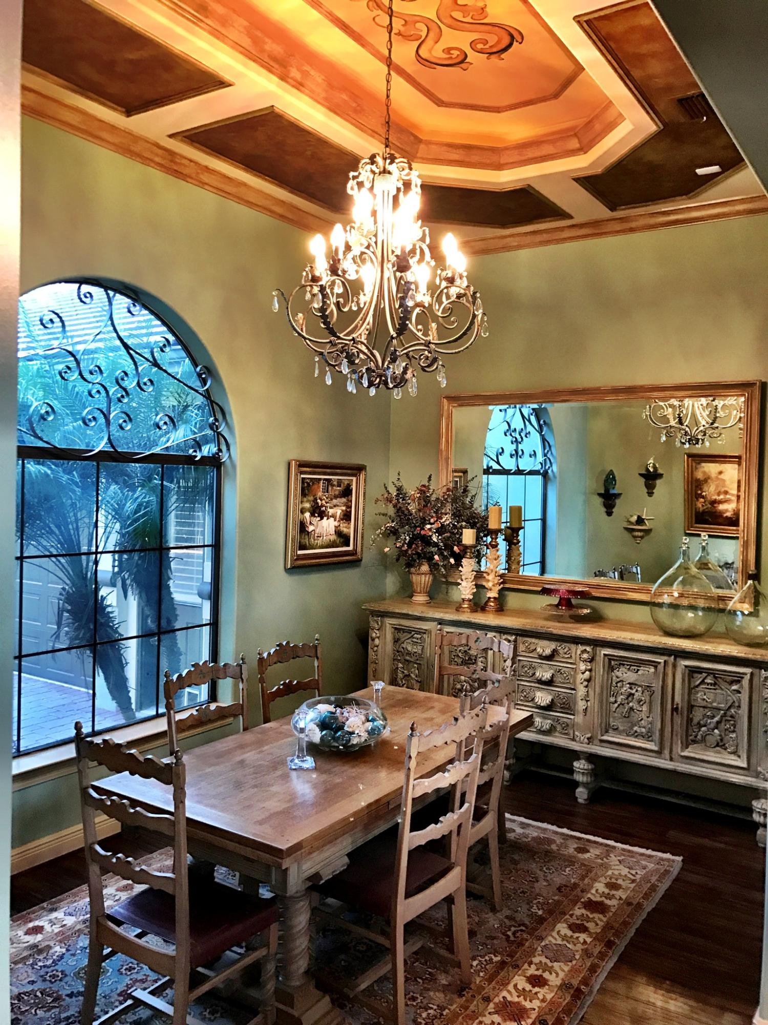 WHISPERING OAKS - Residential