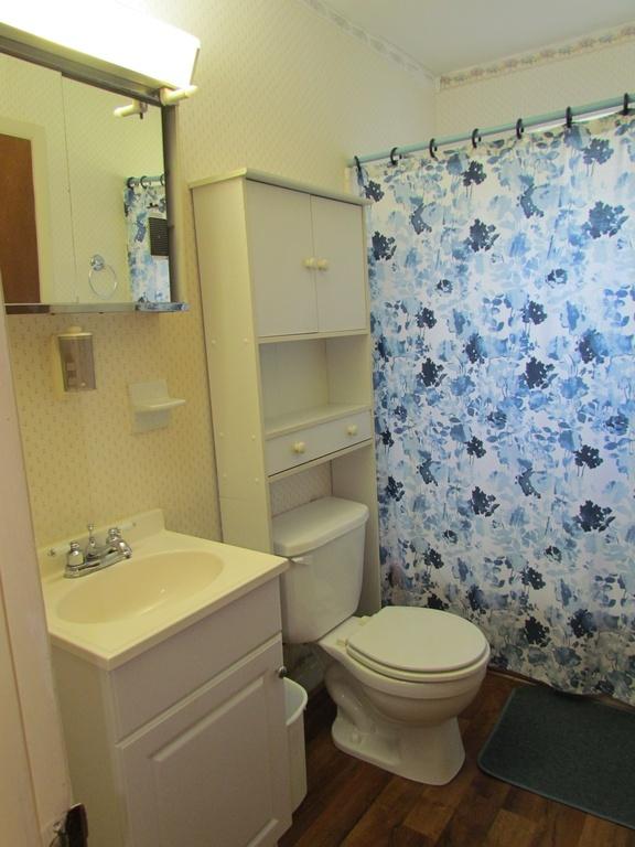 OAKDALE MIN/FARMS - Residential