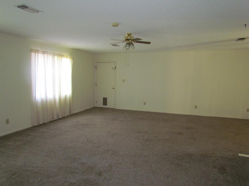 OAKDALE MIN/FARMS - Residential