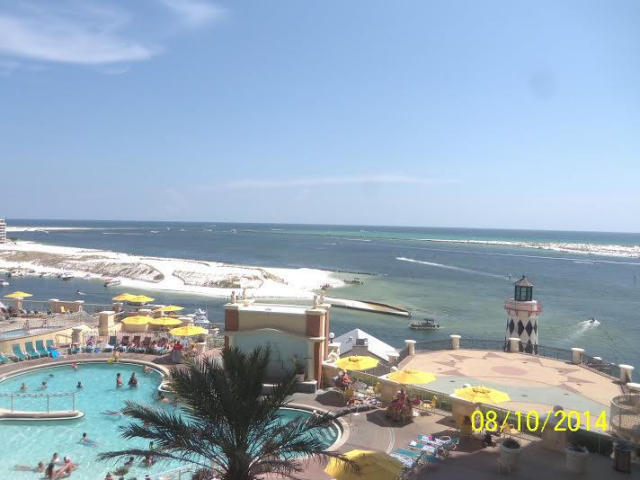 EMERALD GRANDE - Residential