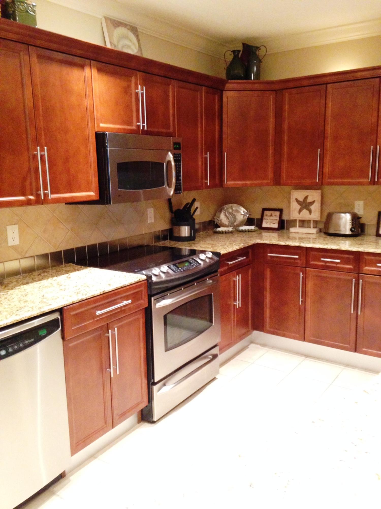 EMERALD GRANDE - Residential