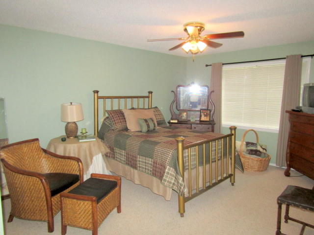 FERDON ADDN TO CRESTVIEW - Residential