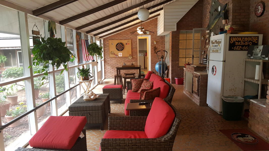 FERDON ADDN TO CRESTVIEW - Residential