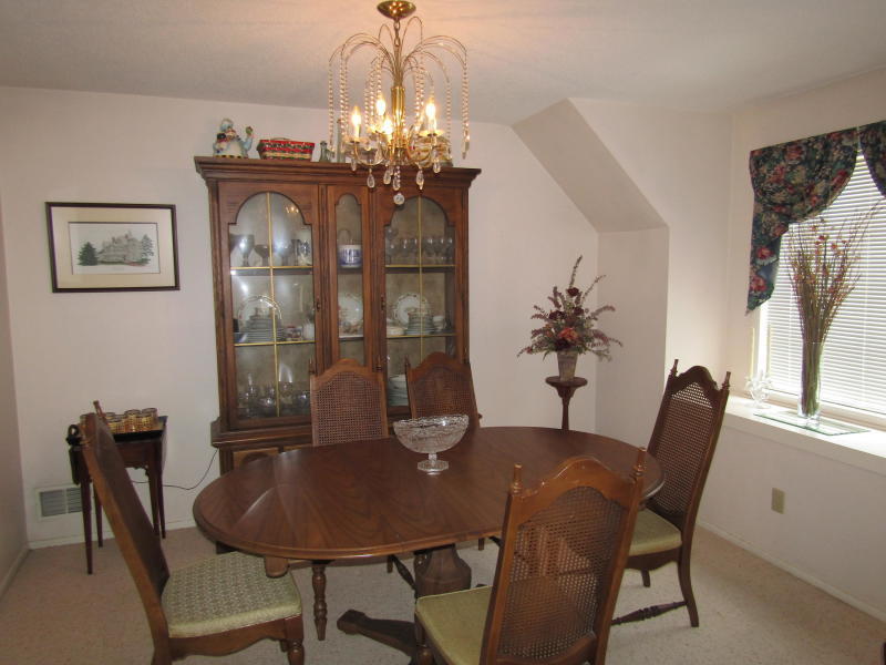 FERDON ADDN TO CRESTVIEW - Residential