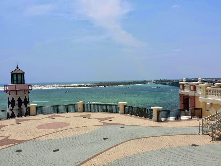 EMERALD GRANDE at Harbor Walk Village - Residential