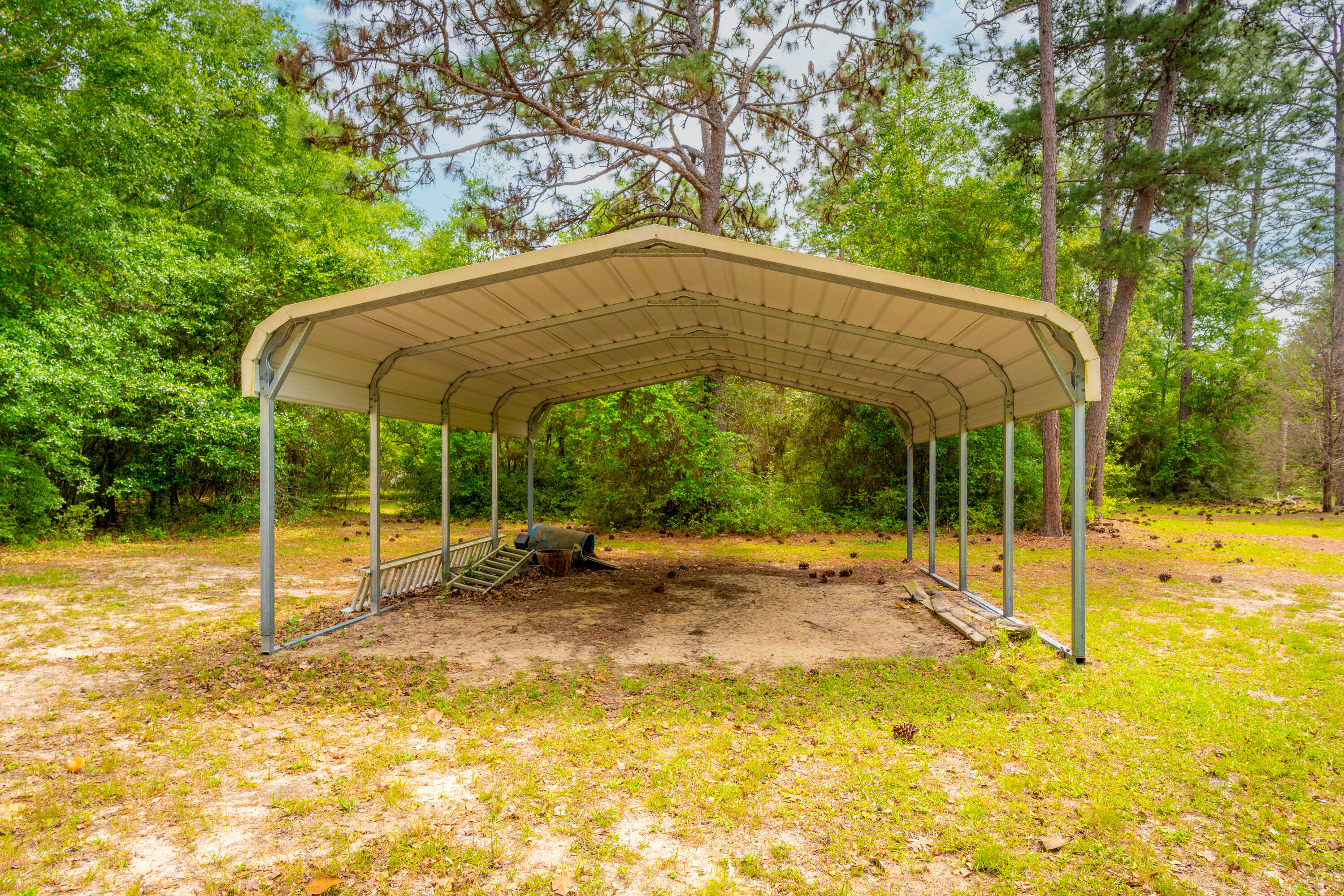 NORTH SUPERGROUP - Residential