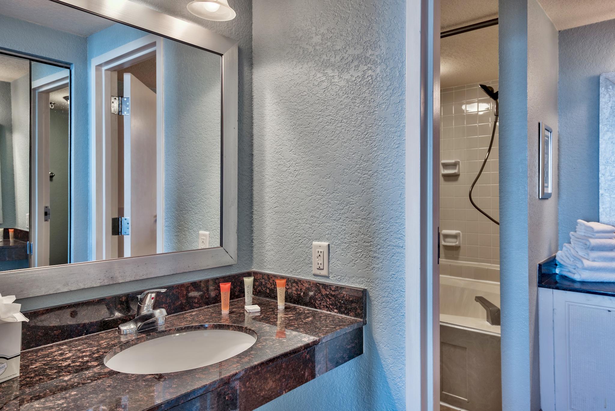 BAYSIDE CONDO SANDESTIN - Residential