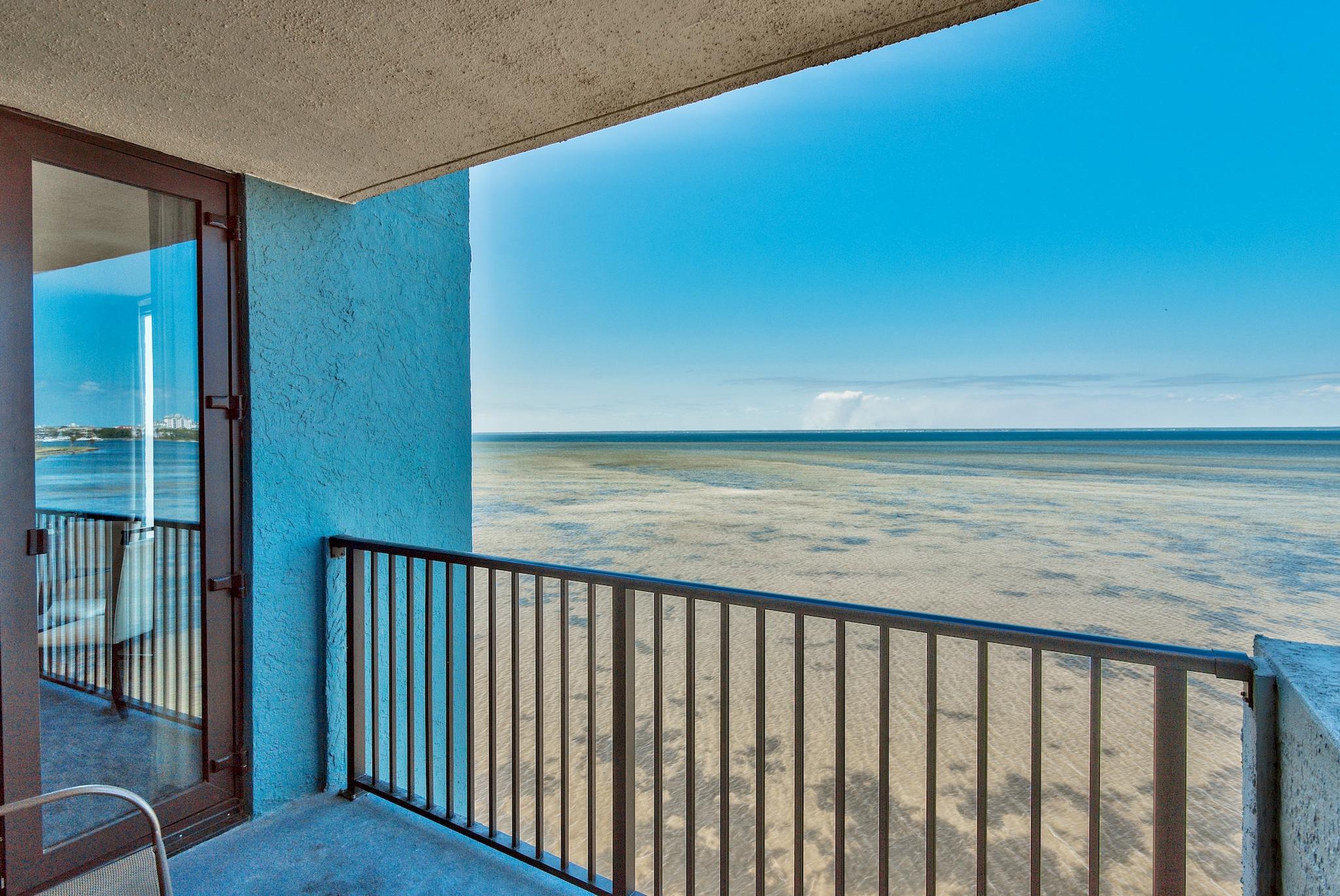 BAYSIDE CONDO SANDESTIN - Residential