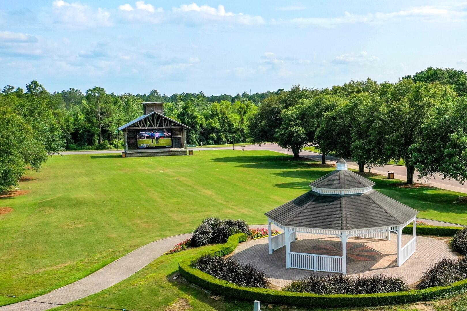 HAMMOCK BAY - Residential