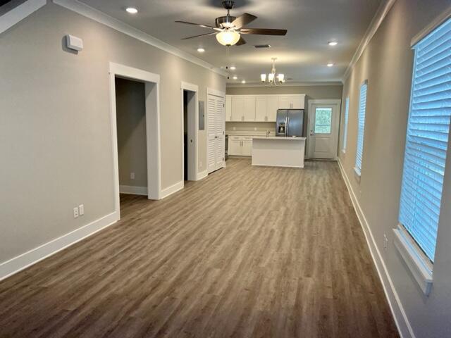 Come see this 3 bedroom and 2.5 bathroom townhome in the Verandas of Freeport! This unit is an end unit. Only minutes to the white sand beaches of the Emerald Coast and also has a large community pool! Pets welcomed with owner approval and $500 non-refundable pet fee. No smoking in home. Please go to below website to apply! https://850rents.managebuilding.com/Resident/public/rentals