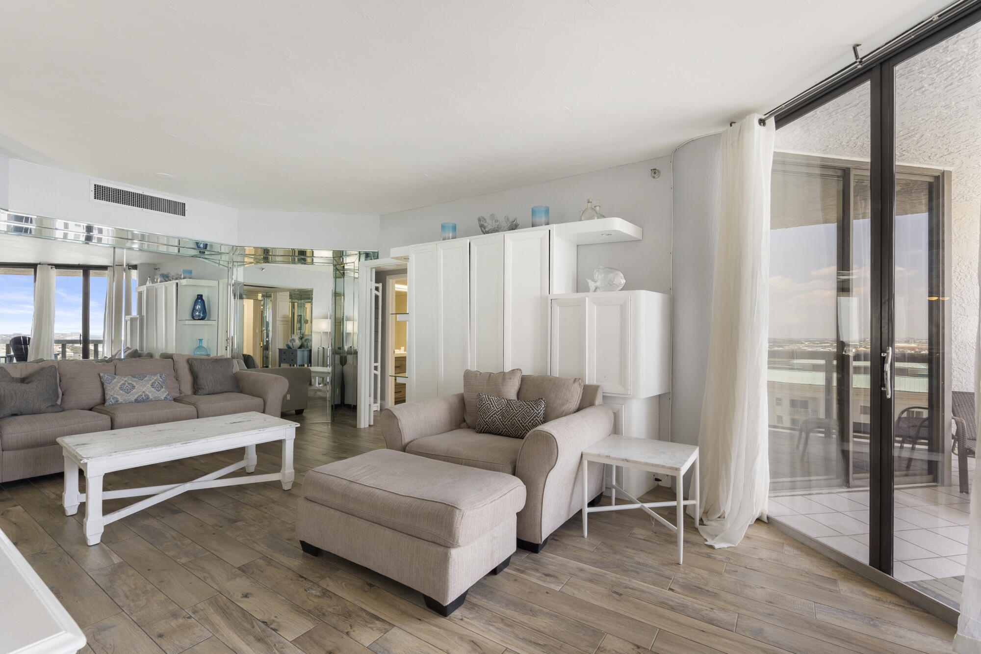 DESTIN SURFSIDE CONDO - Residential