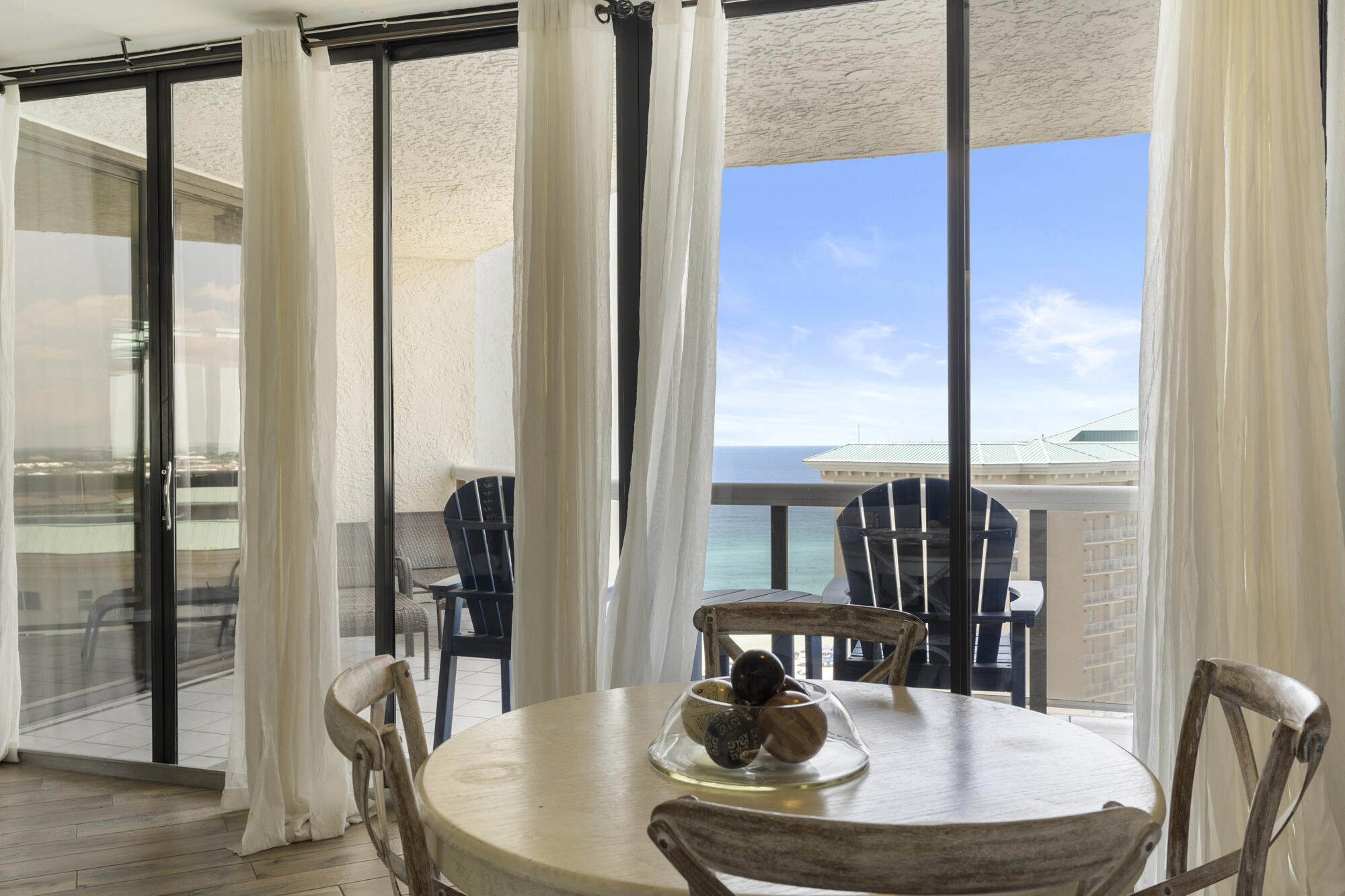 DESTIN SURFSIDE CONDO - Residential