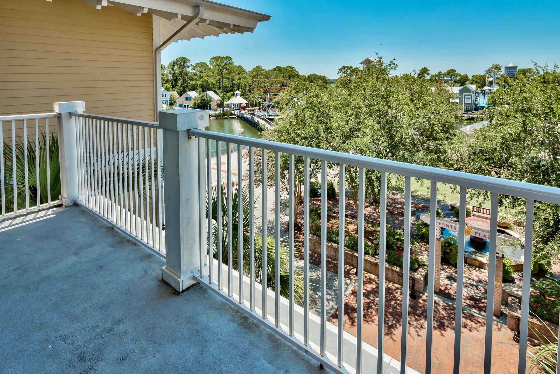 OBSERVATION POINT - Residential