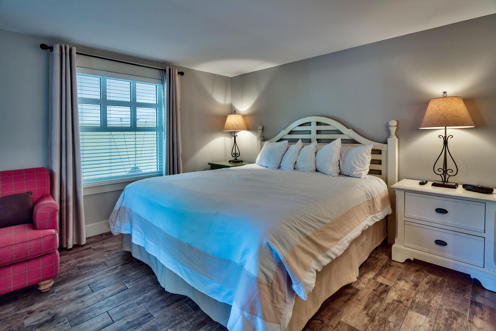 OBSERVATION POINT - Residential