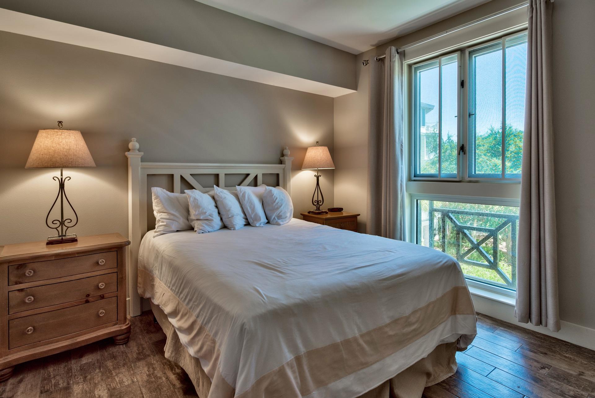 OBSERVATION POINT - Residential